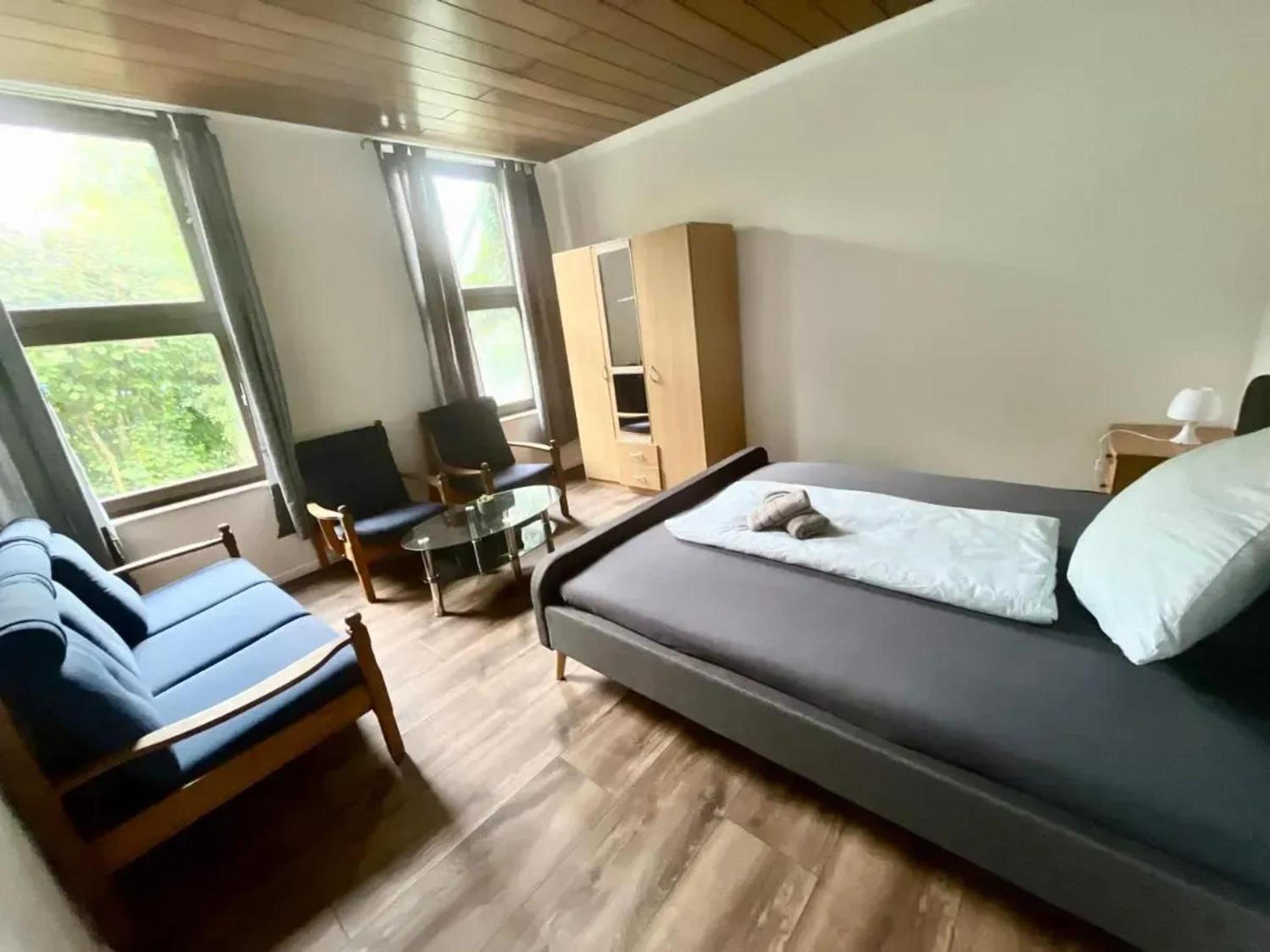 Charming apartment near Emden with garden, 100 m²