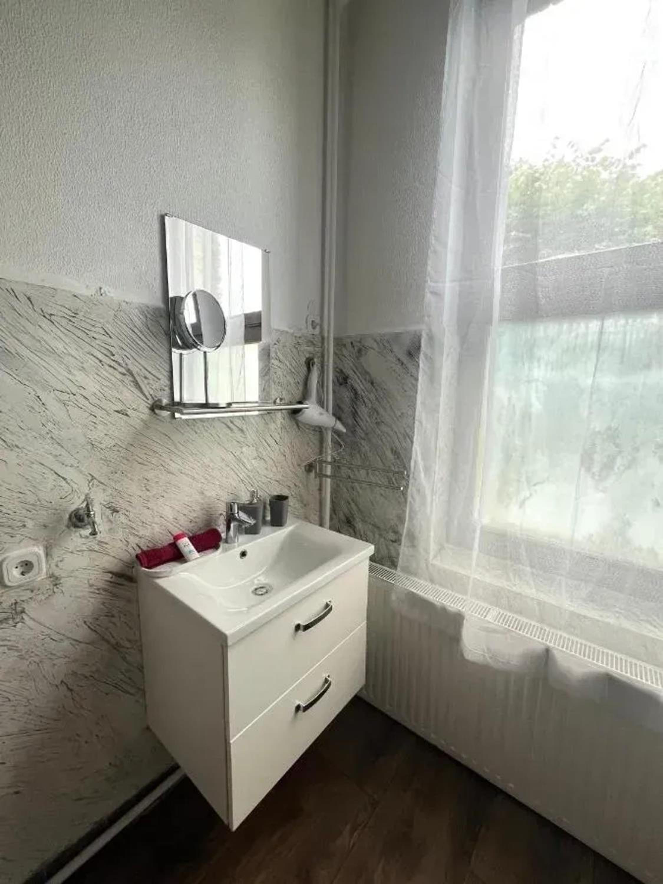 Charming apartment near Emden with garden, 100 m²