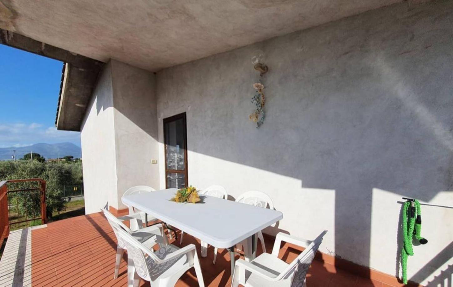 Fondi House view 2