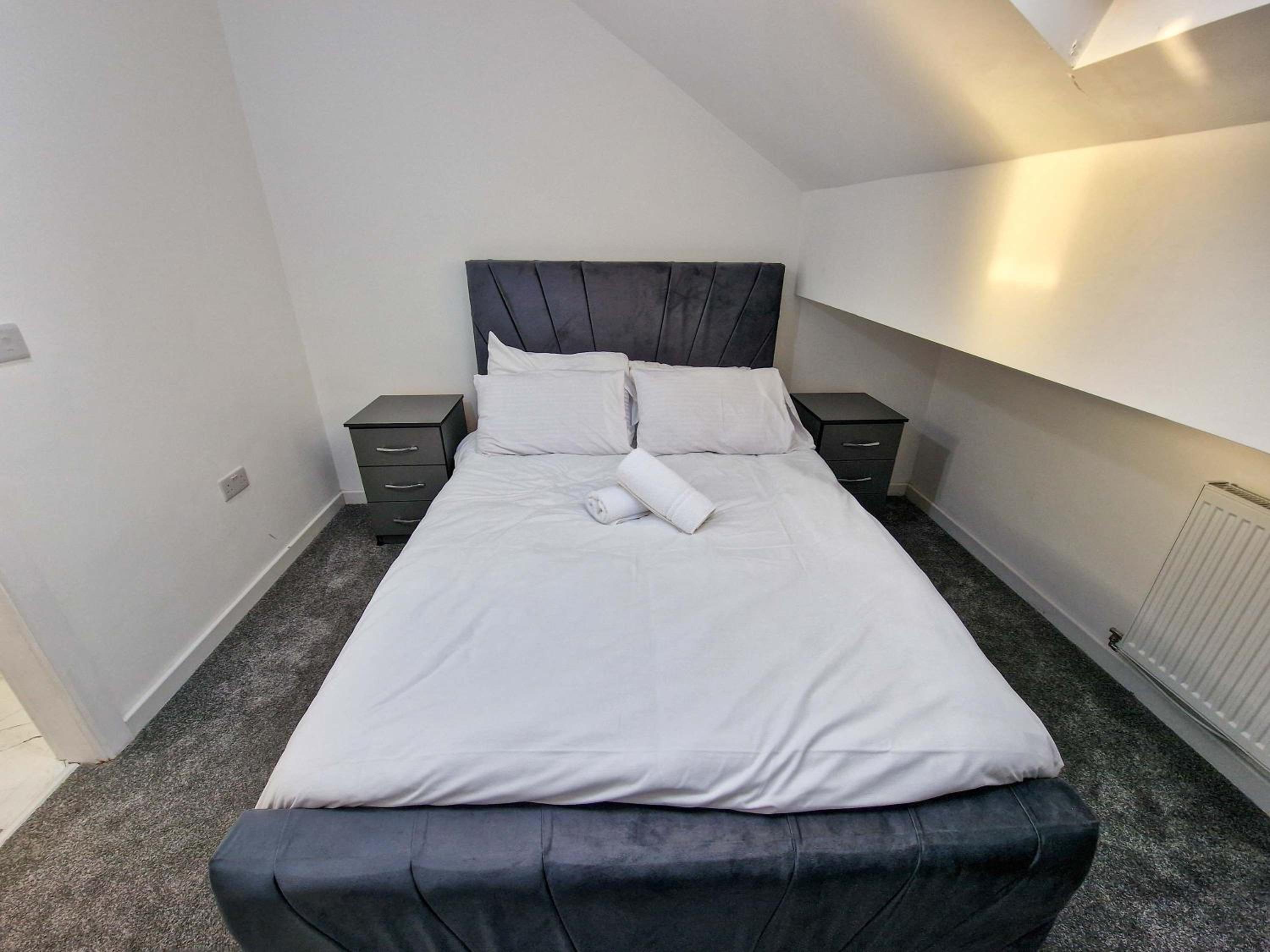 City SuperHost - Lovely 5 Bed Close To City Centre
