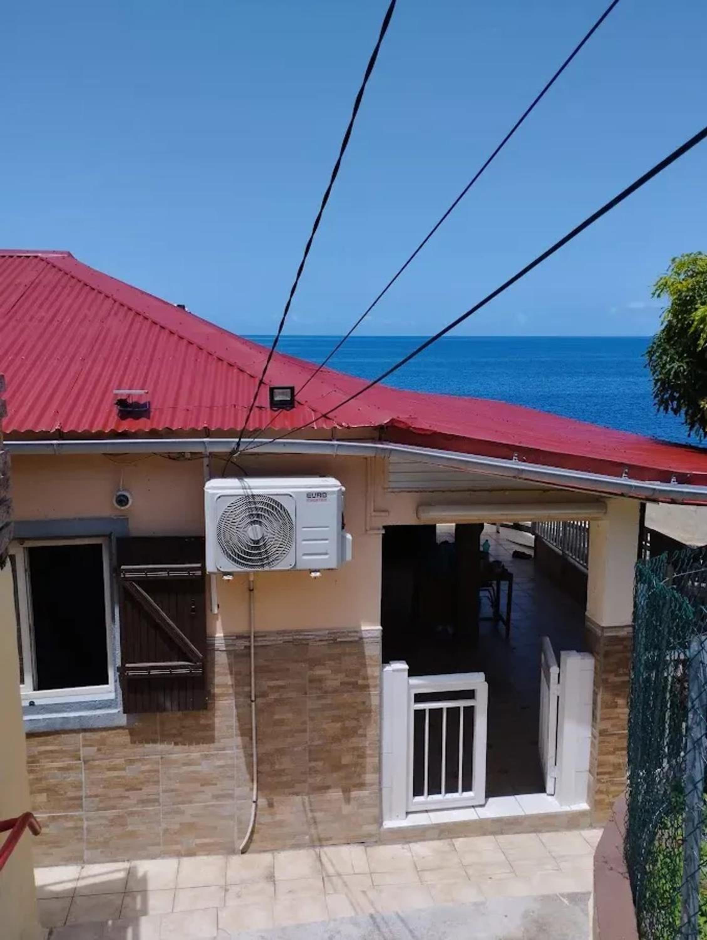 Maison accueillant jusqu'à 7 personnes à Basse-Terre