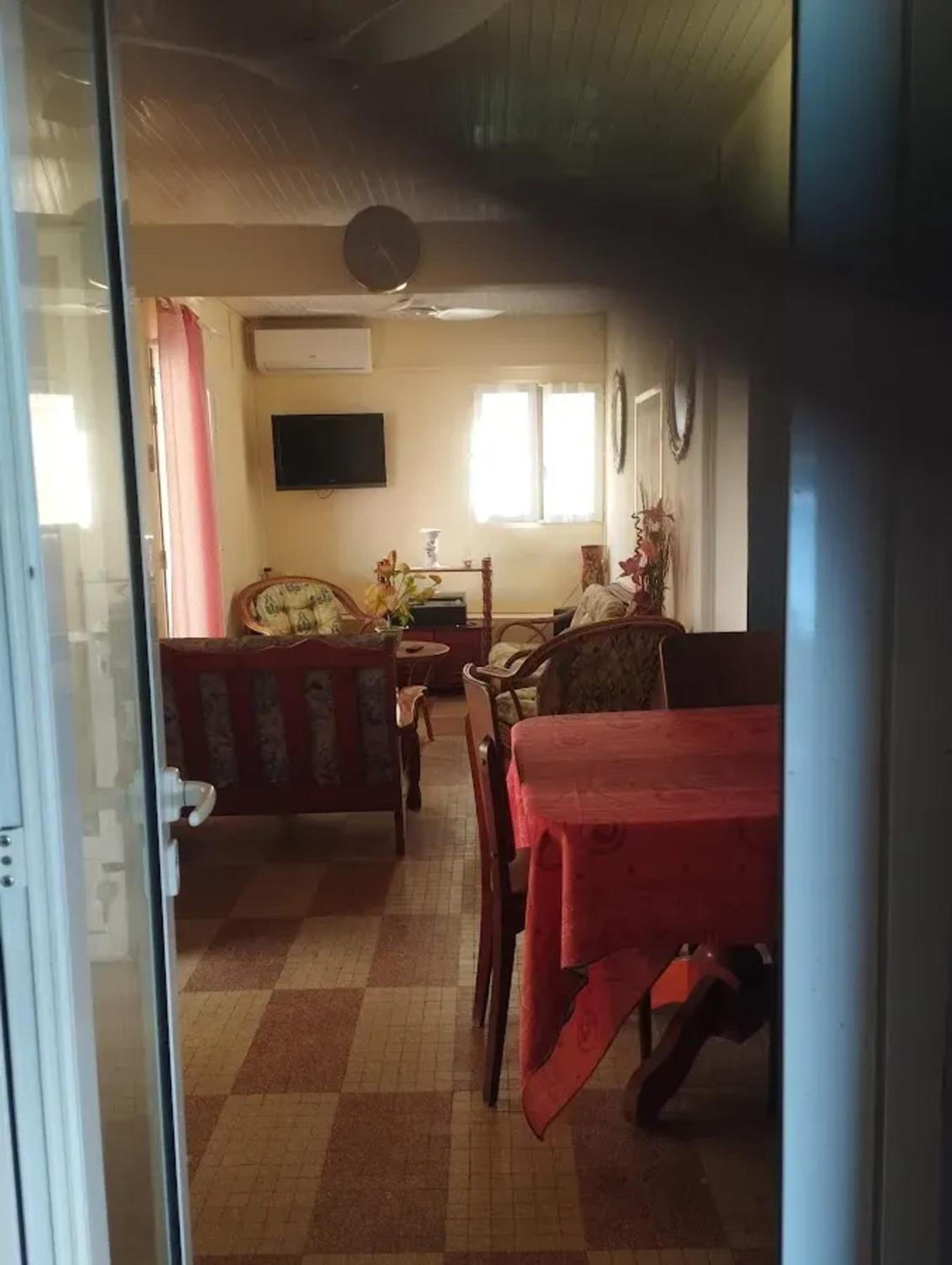 Maison accueillant jusqu'à 7 personnes à Basse-Terre