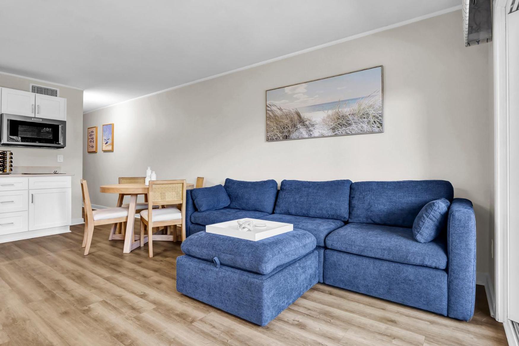 Summer Sands - 108 by Sea Scape Properties view 3