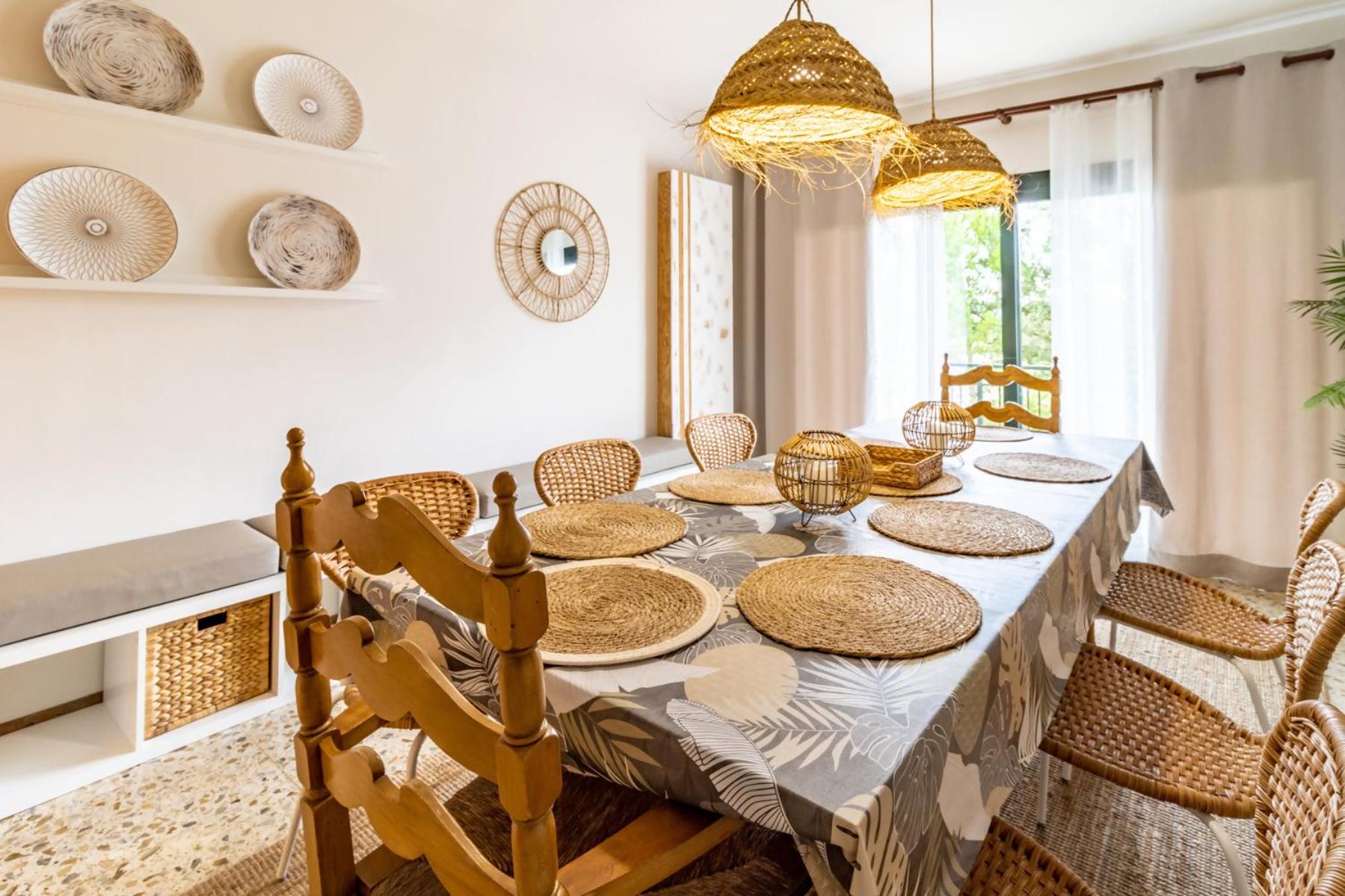 Ca La Iaia – Casa con piscina y jardín view 2