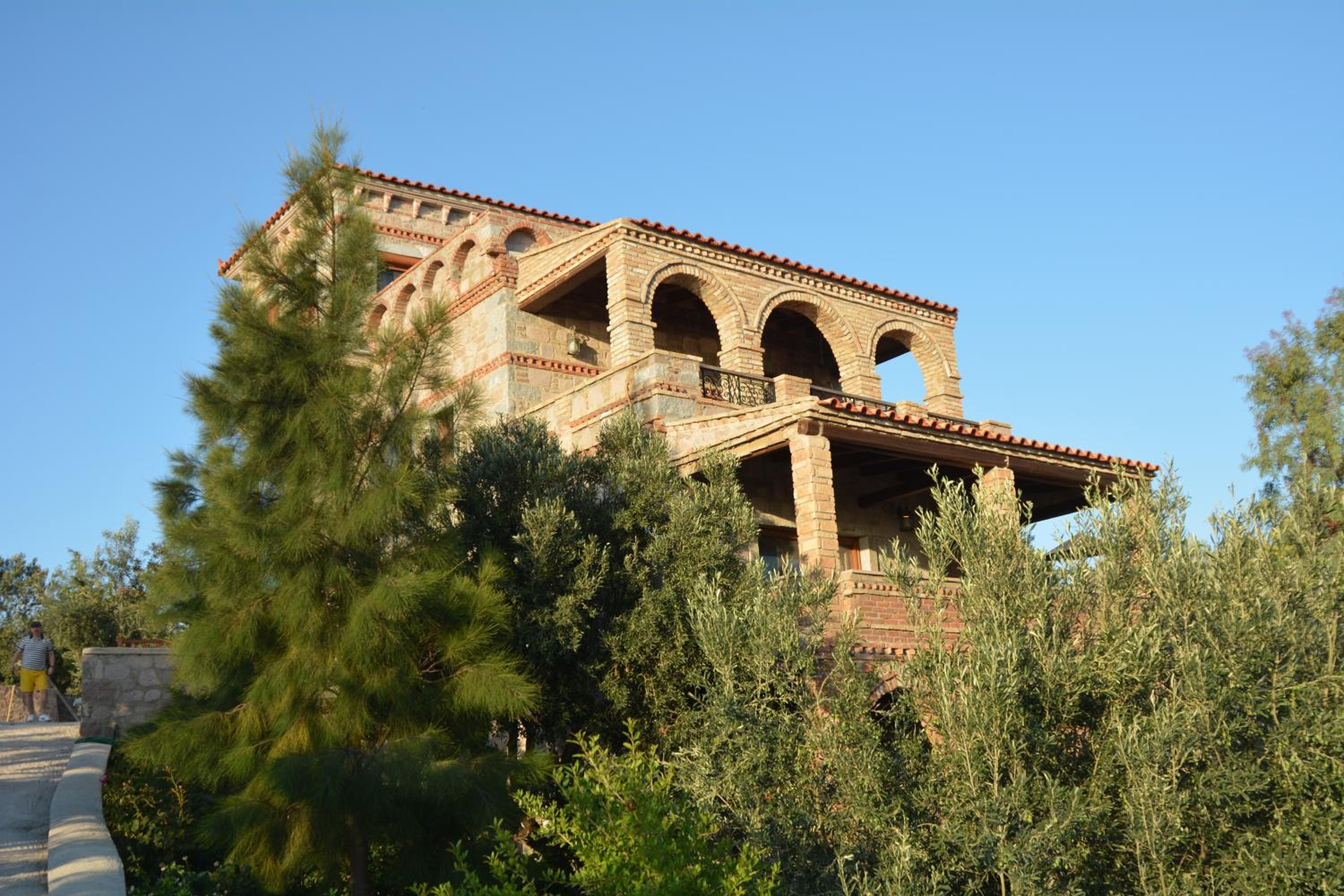 Photo 18