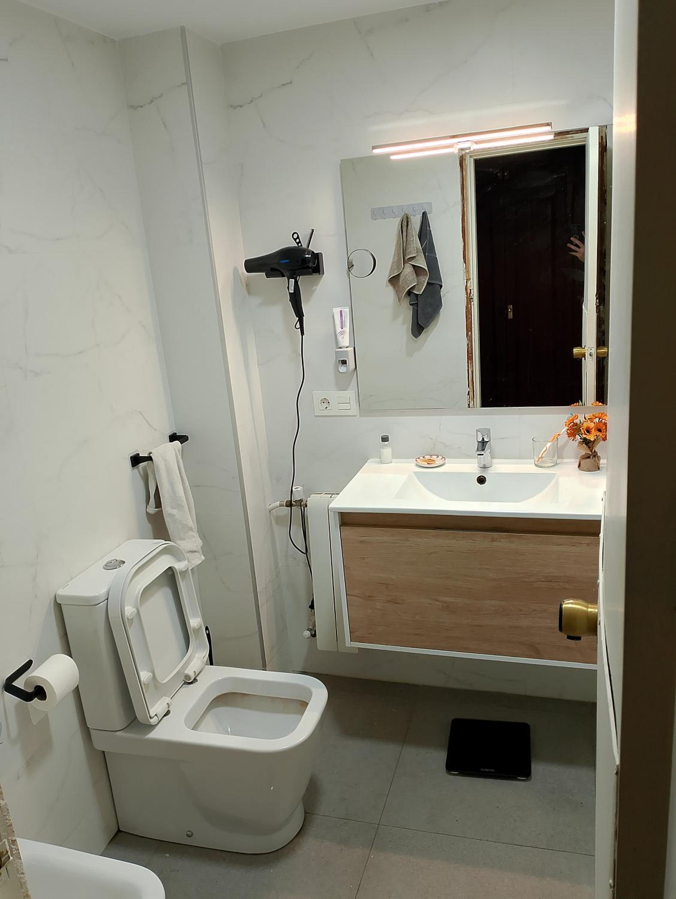 Habitación amplia y cómoda