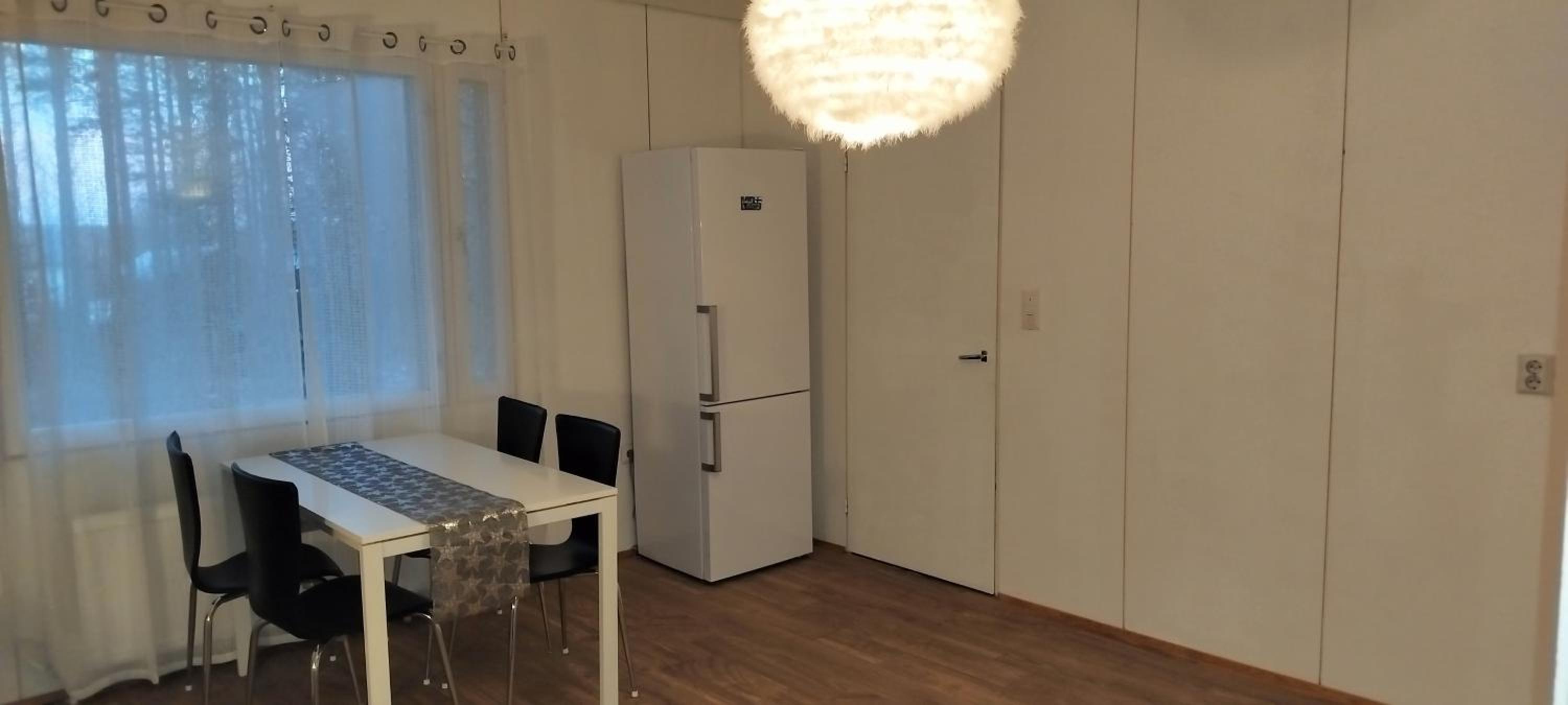 Aurora Holiday House
