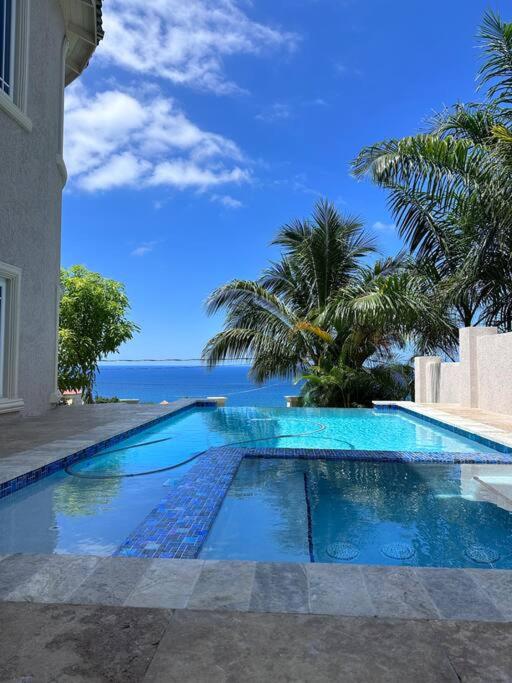 Mosaic luxury Villa view 2