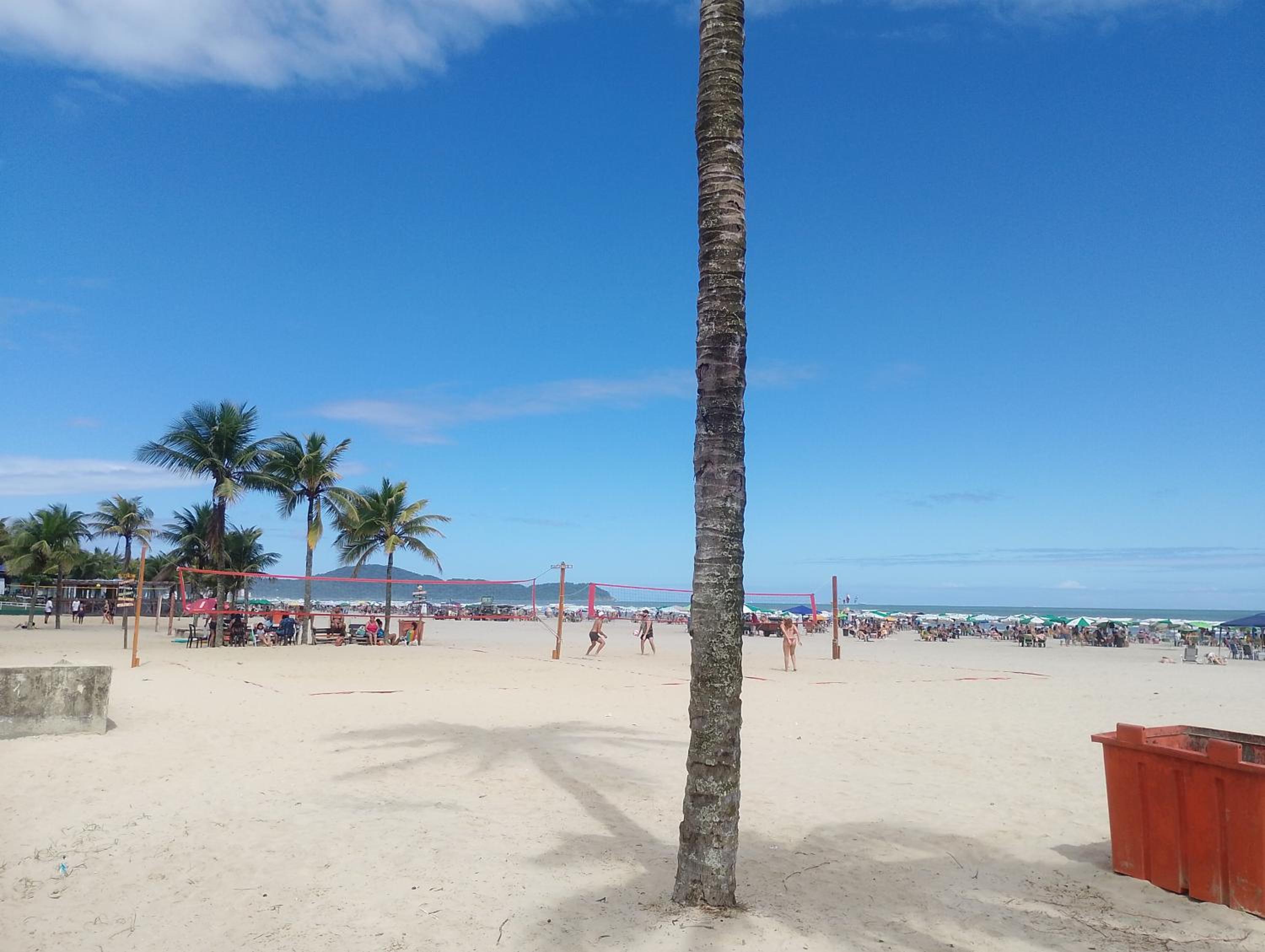 Apto Domeni, seu conforto a 10 min da praia!