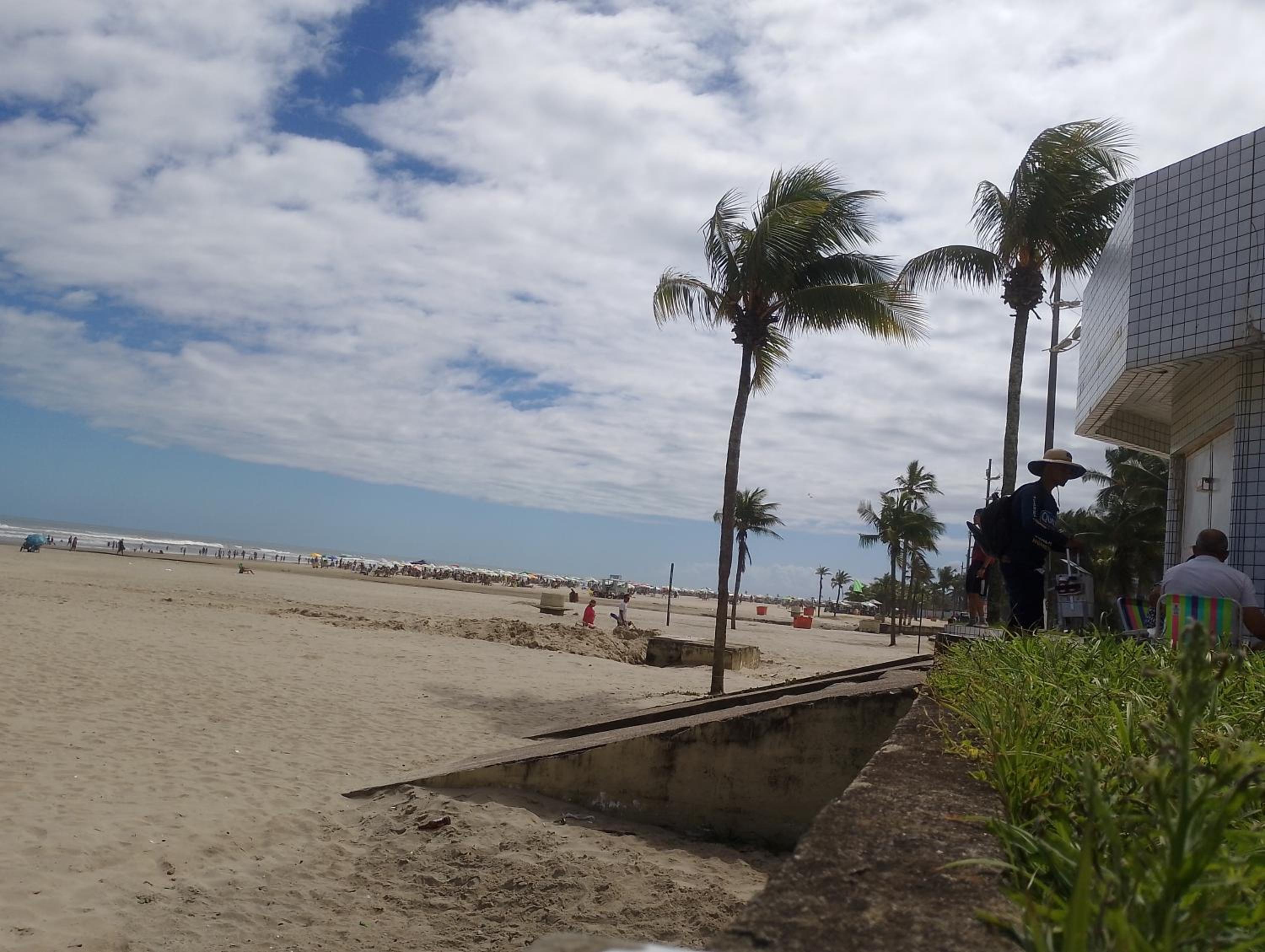 Apto Domeni, seu conforto a 10 min da praia!