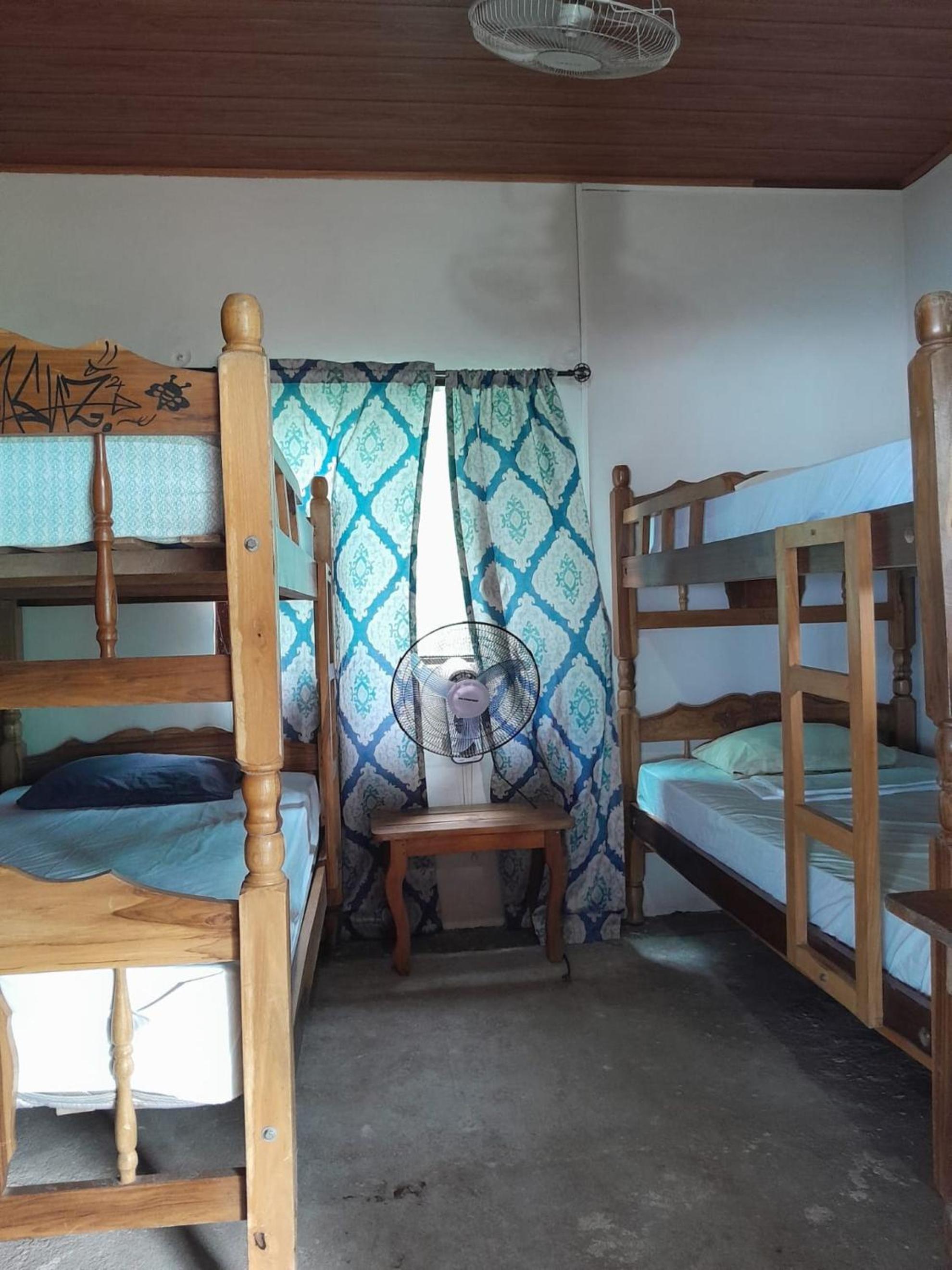 Hostel Los Chocoyos view 3