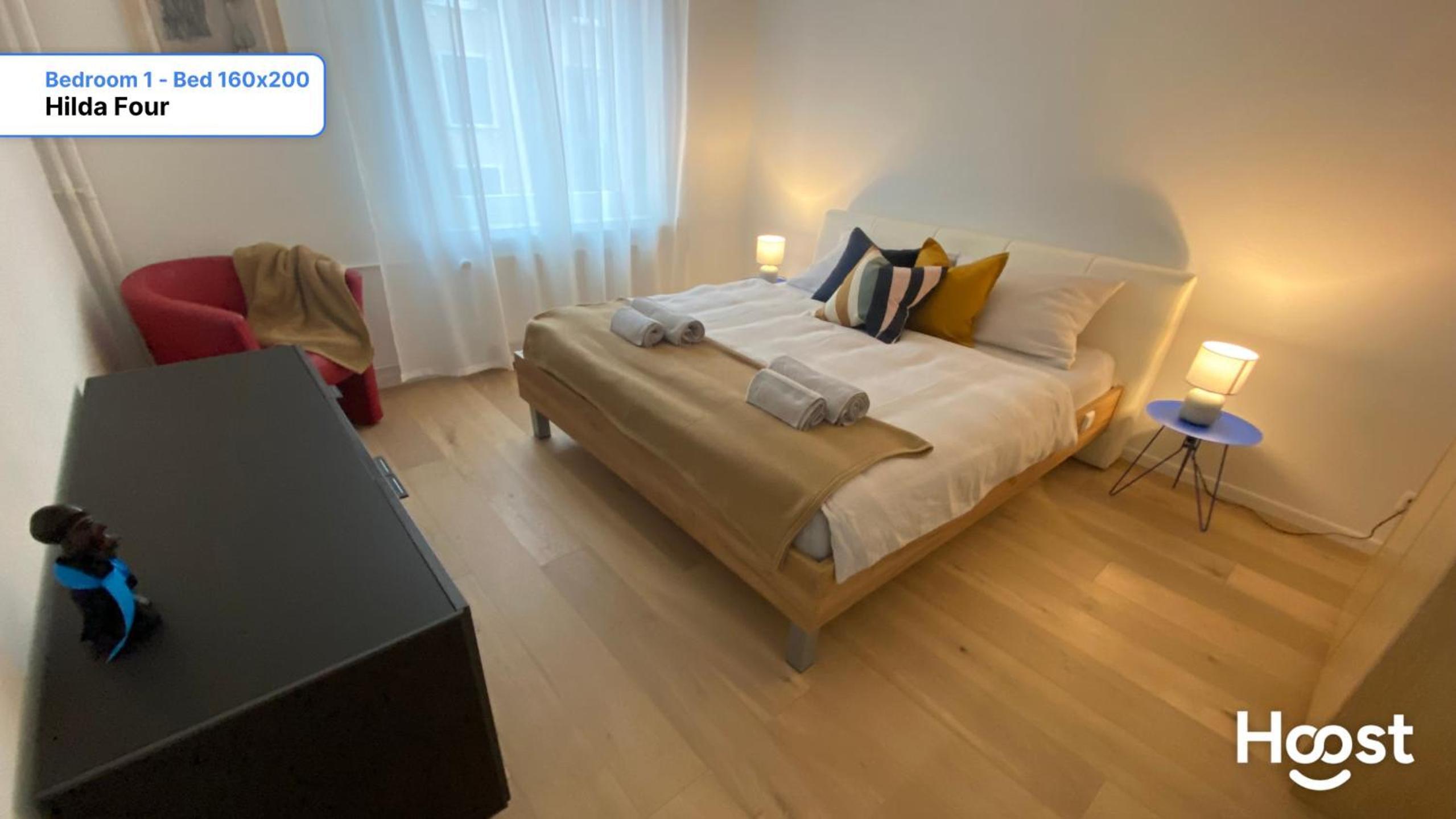 H4 Family apartment, central, quite, modern
