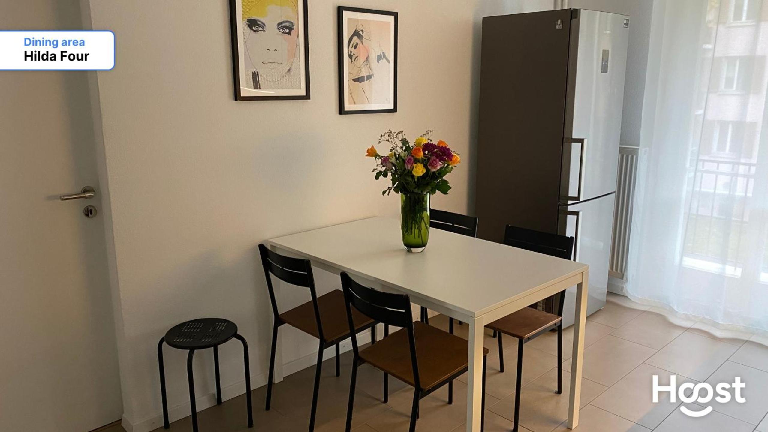 H4 Family apartment, central, quite, modern