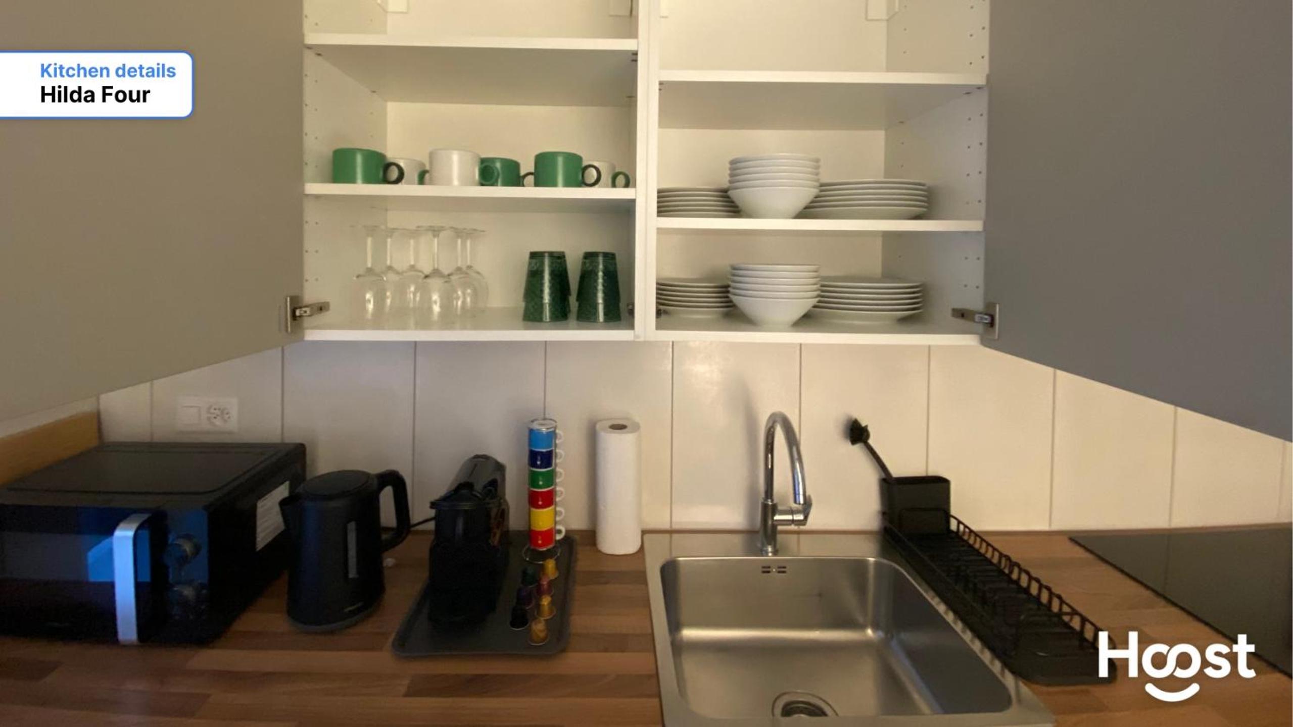 H4 Family apartment, central, quite, modern