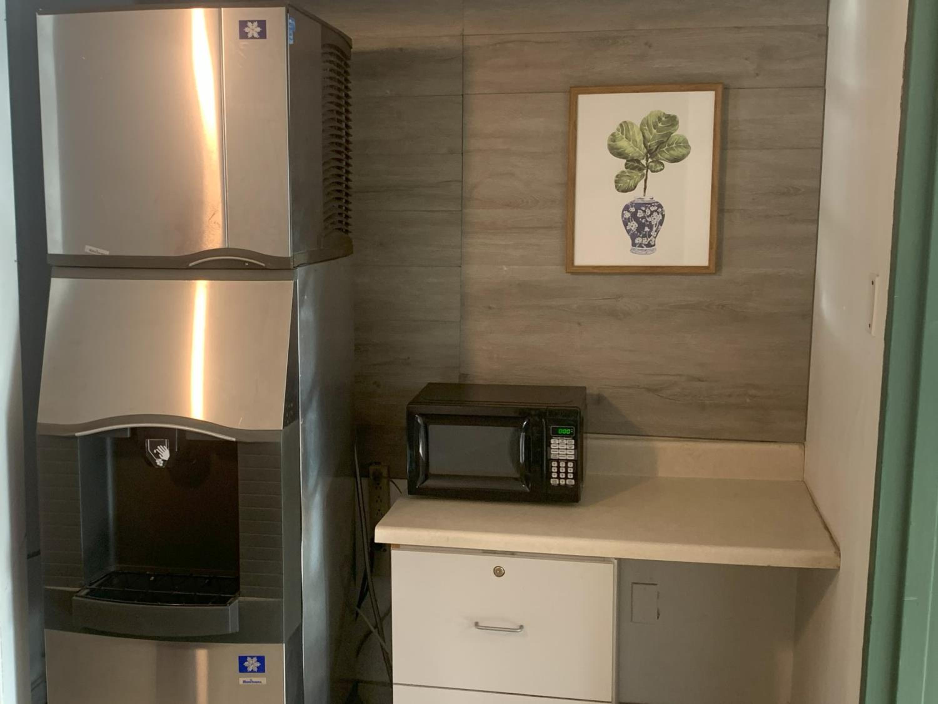 THE INN-Pittsburgh - Property Image 16