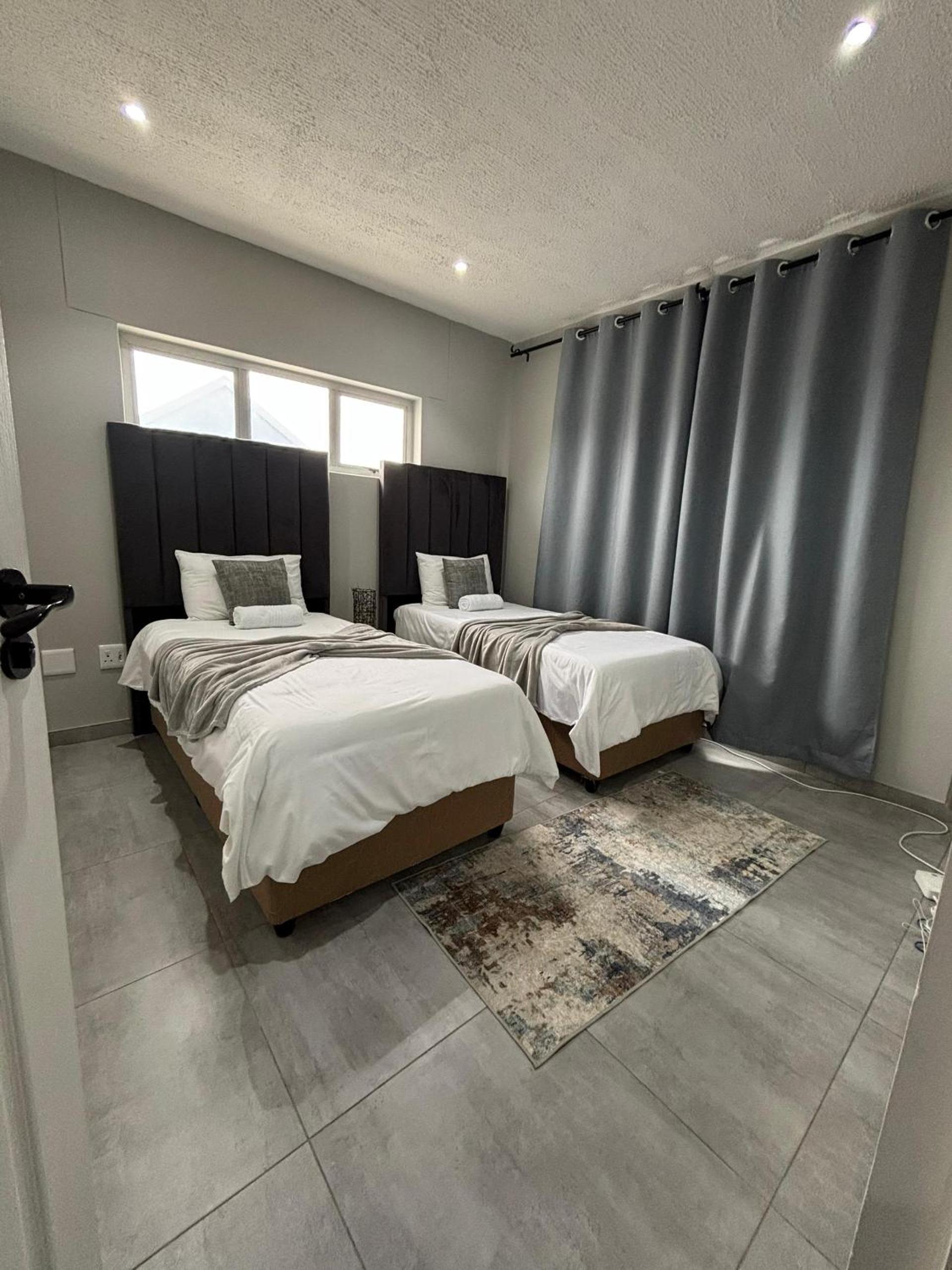 Swakop Luxurious Apartment with Balcony