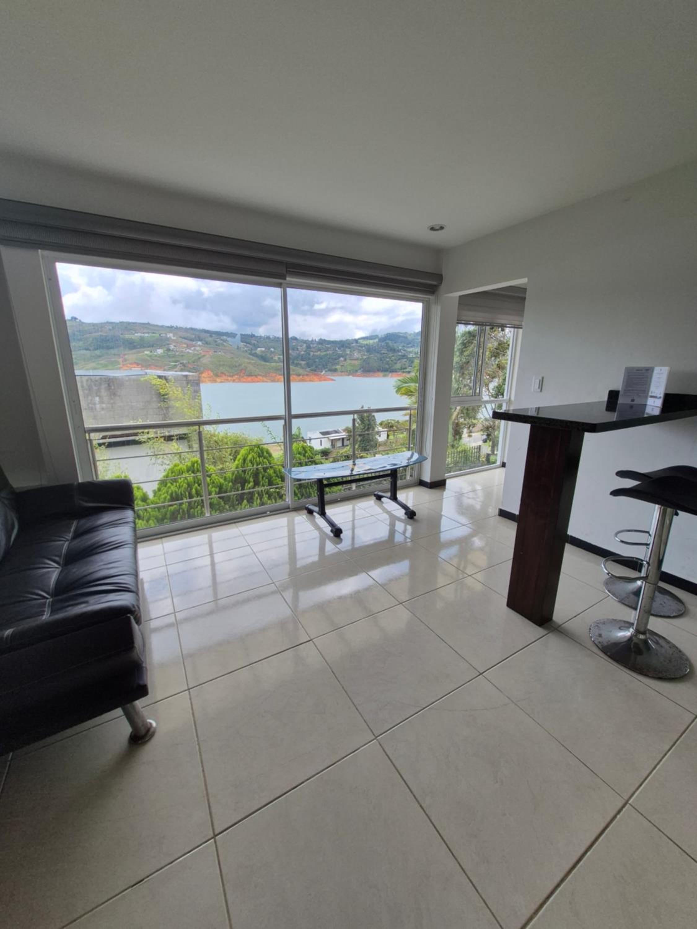 Cabaña Lago Calima