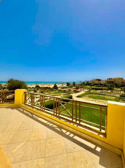 5-Brs Sandy Beachfront-Villa - RedSea view view 2