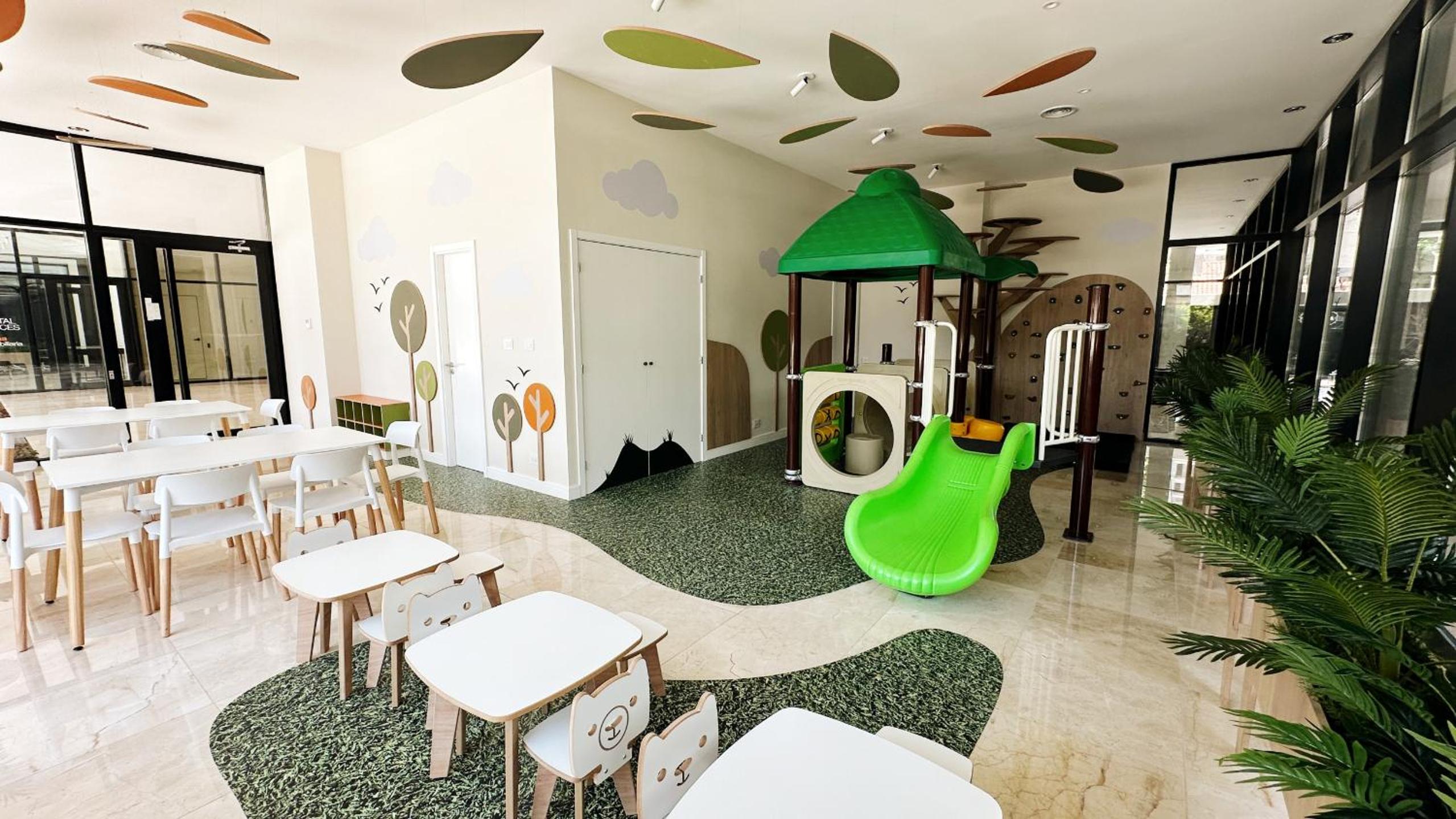 Urban Mood en Maires Urbano 1202 HOLA SUR