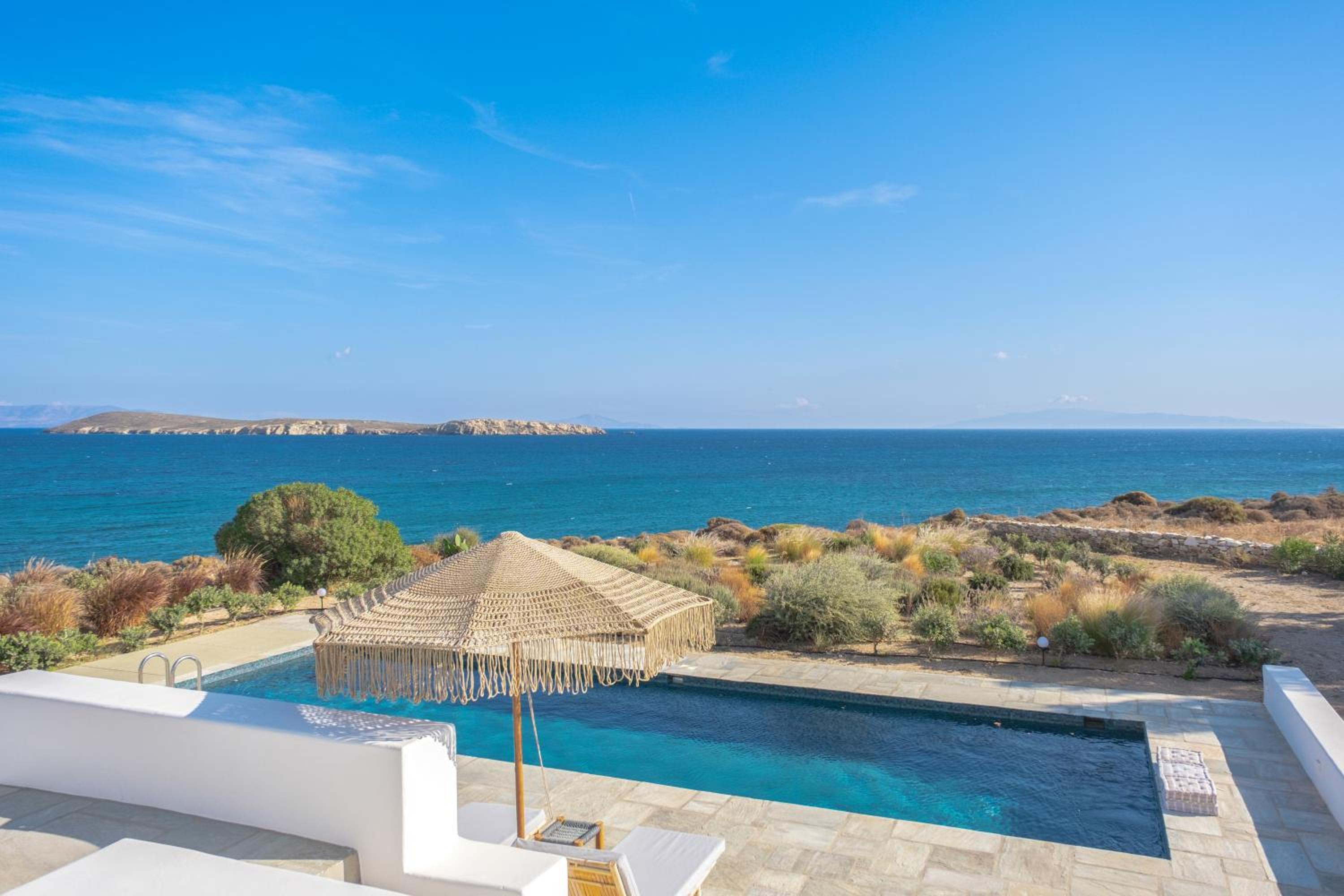 Seafront Villa Stoa in Dryos view 2