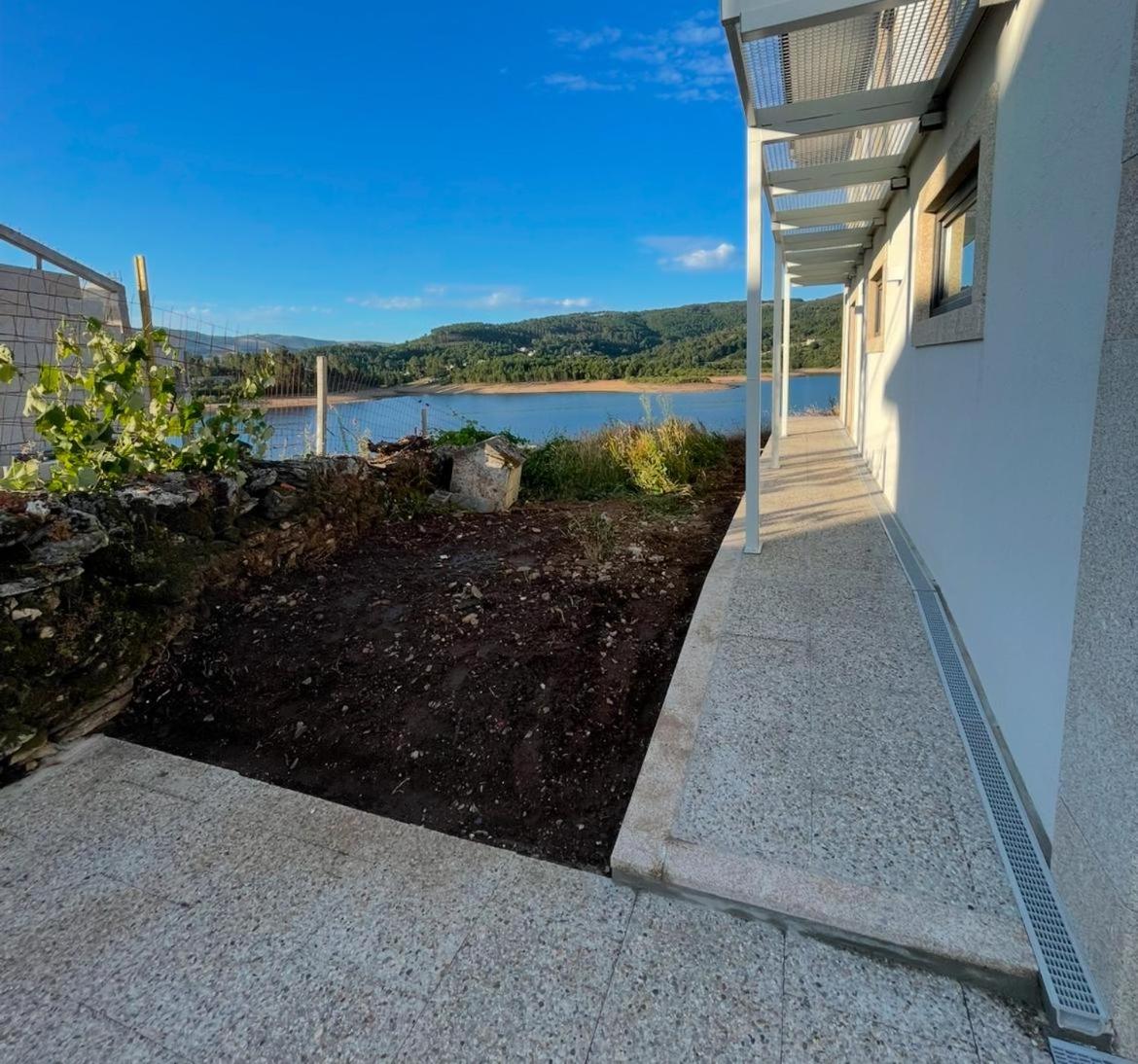 Casa do Ferreiro T2 view 4