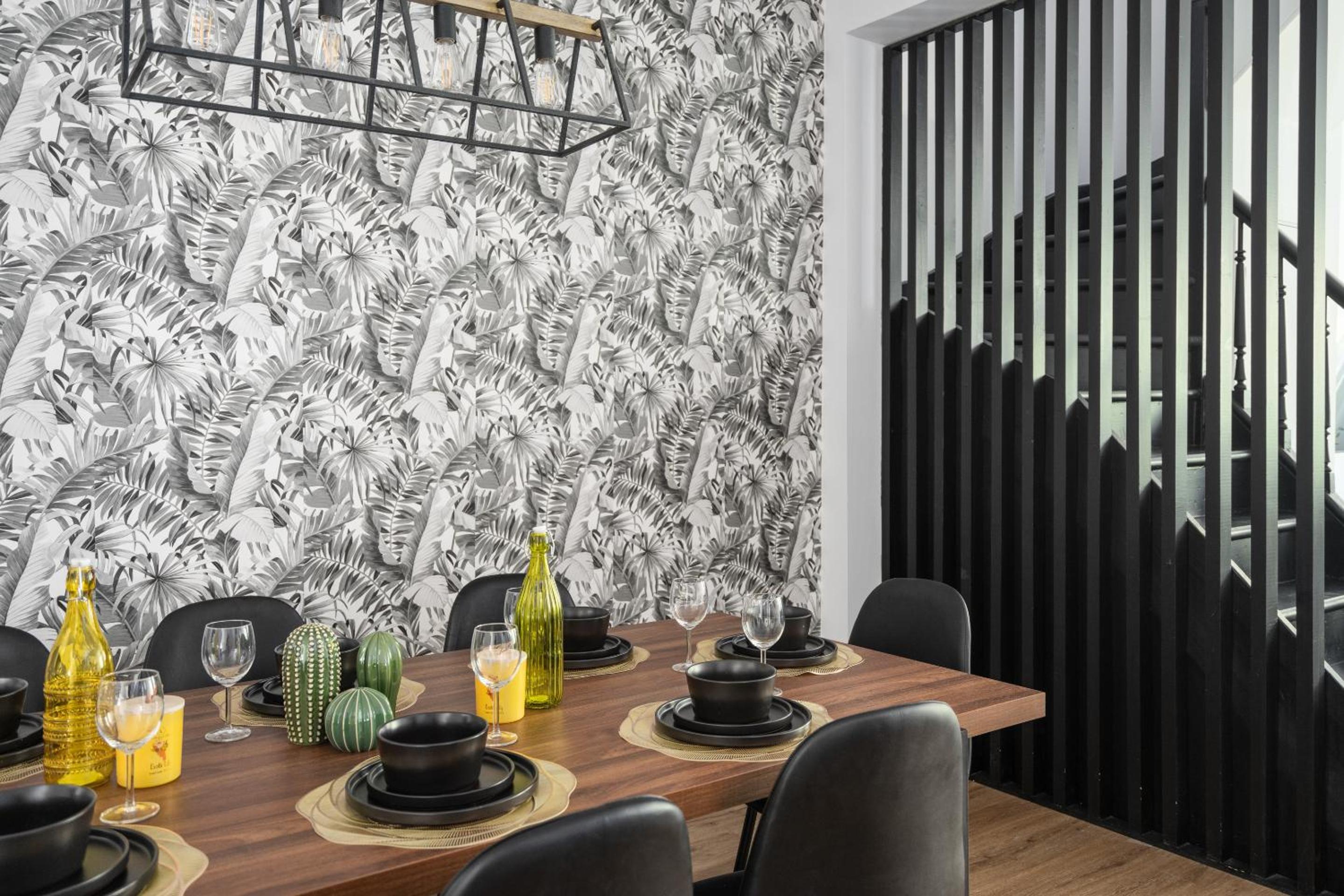 Boutique 4BR Luxury Residence 2 Floors Mile-End St-Laurent