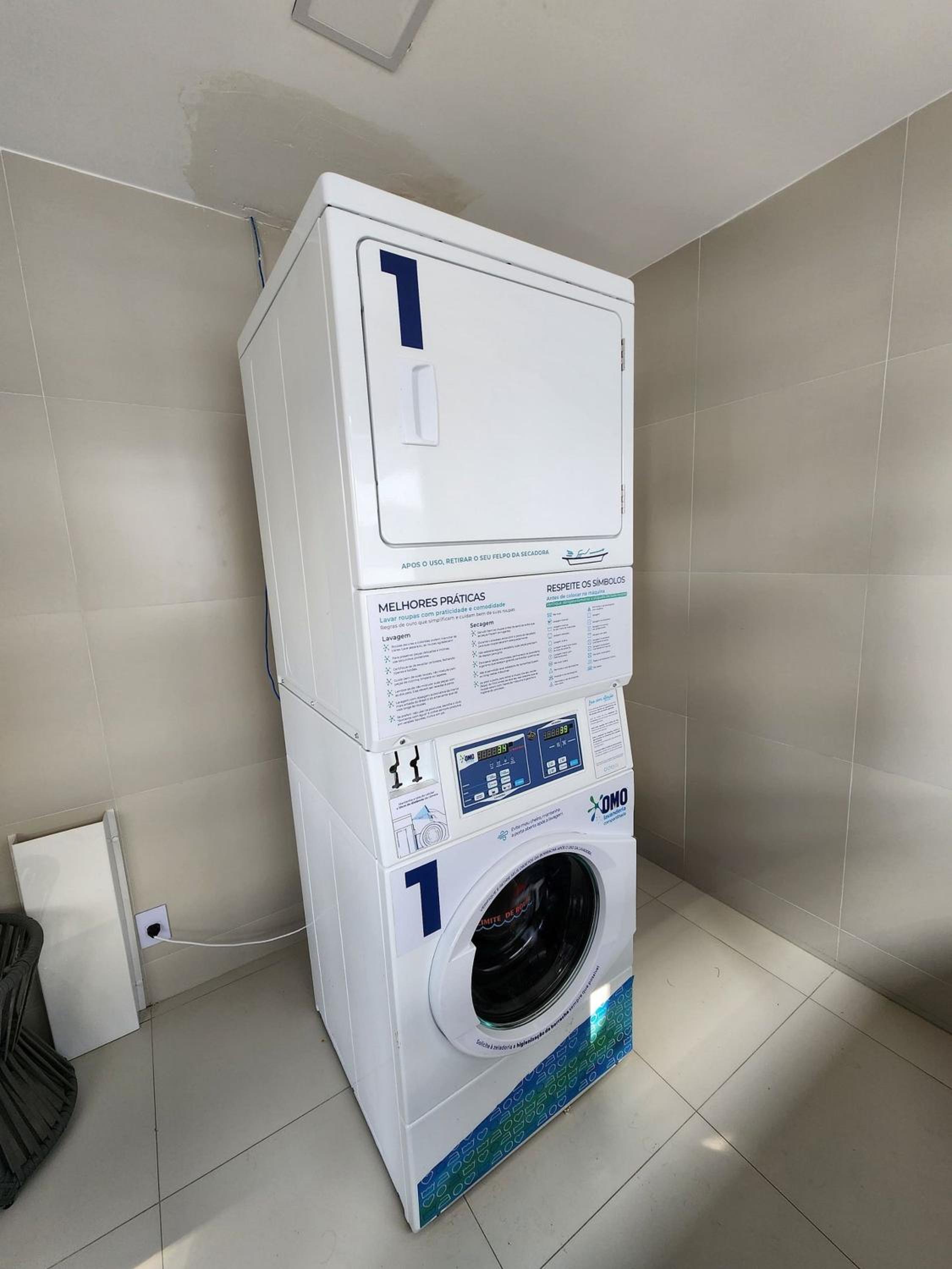Apartamento novinho em ótima localização, bem próximo à praia e a diversos serviços.