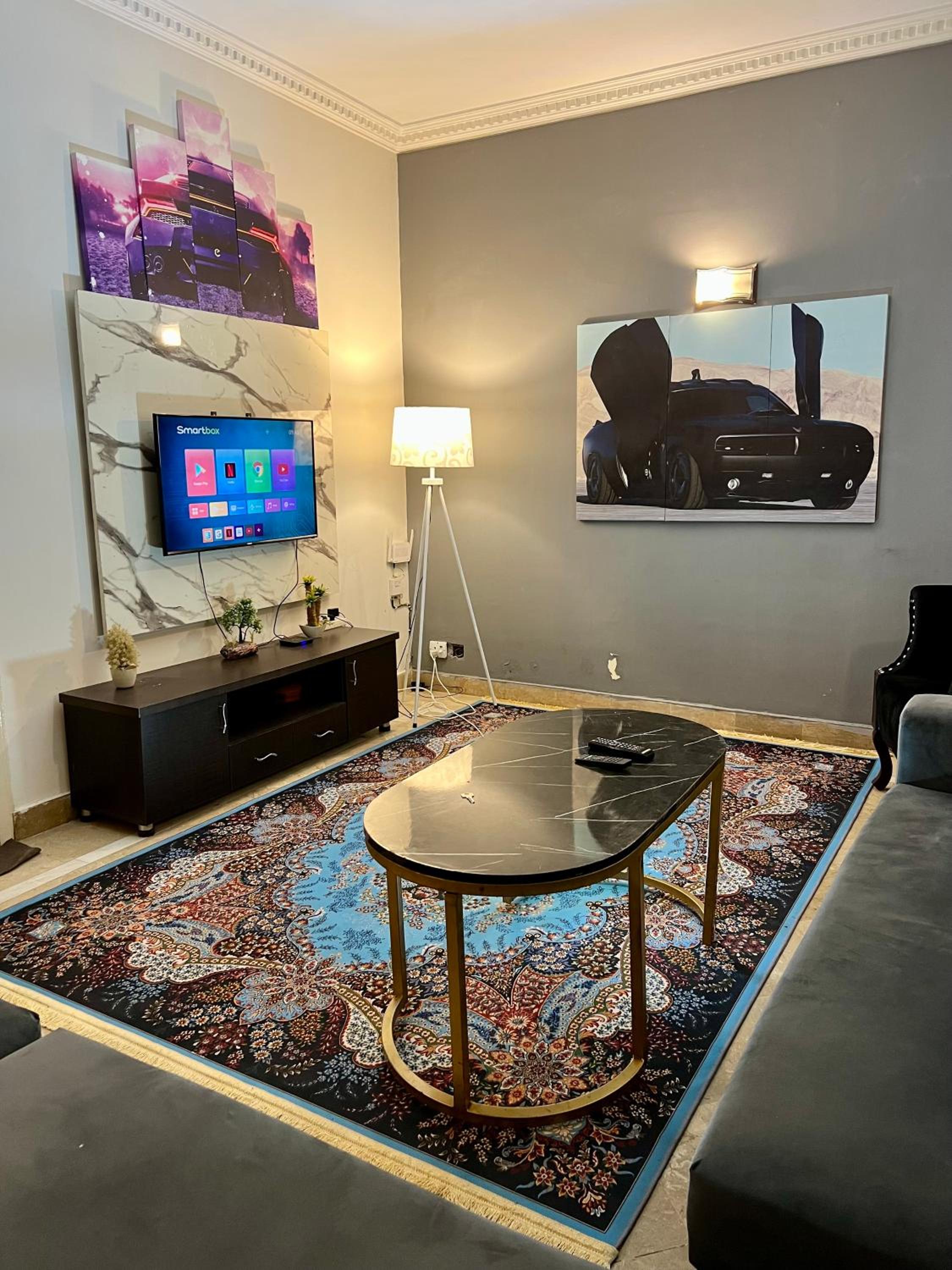 LUXURY service APARTMENT view 3