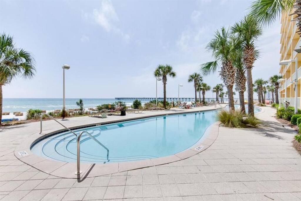 Calypso 203 1 Bedroom Gulf Front view 5