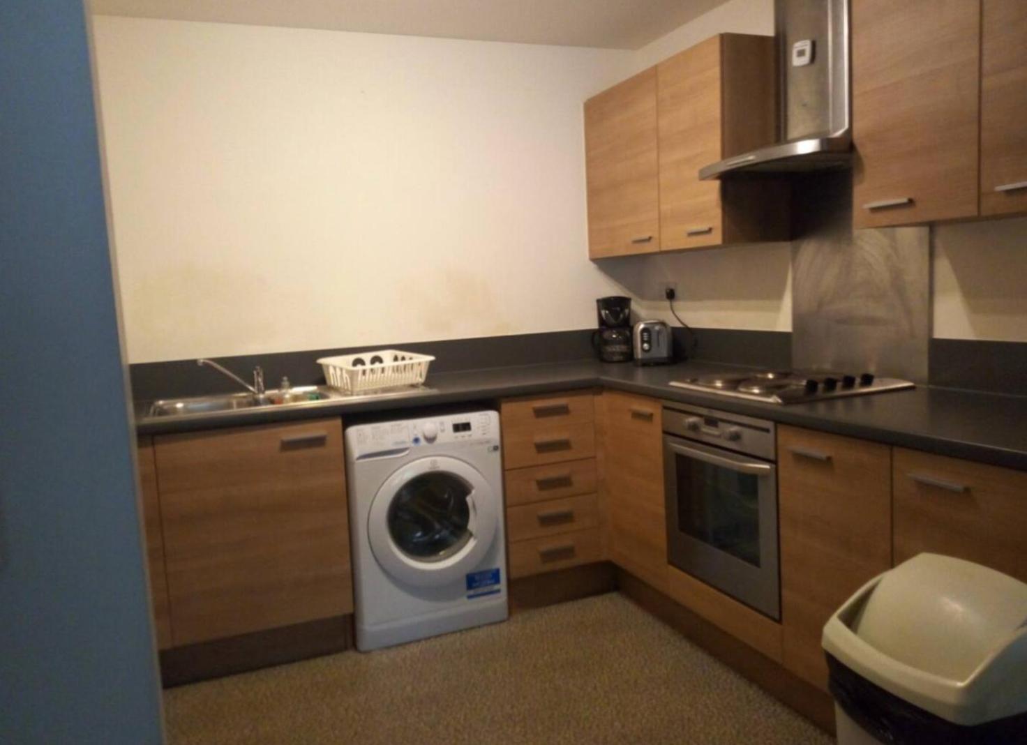 Cosy London Apartment in Bushwood view 4