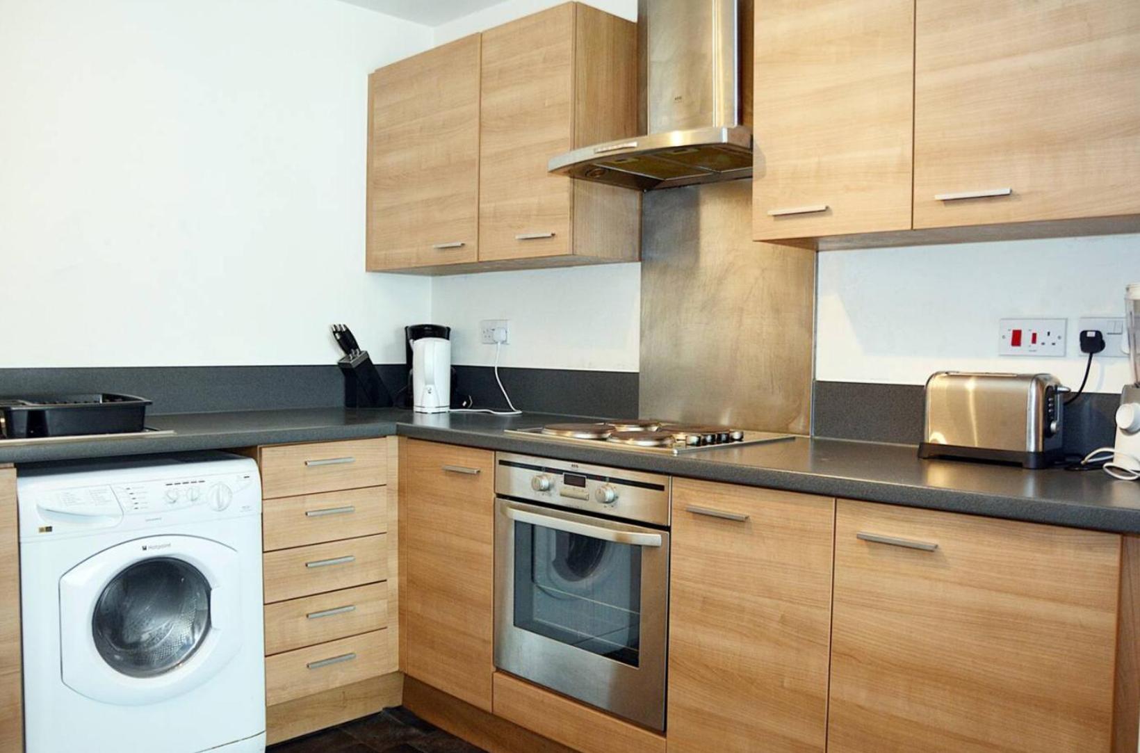 Cosy London Apartment in Bushwood view 3