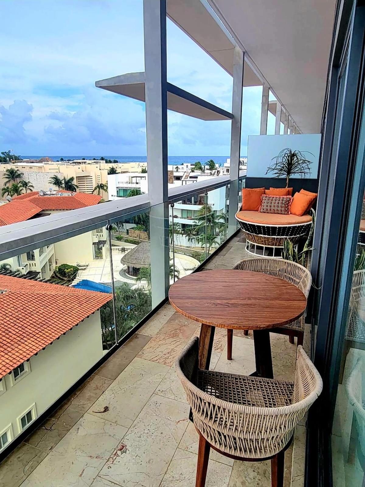 Luxury 1BR condo-Amazing Oceanviews Prime location close to beach