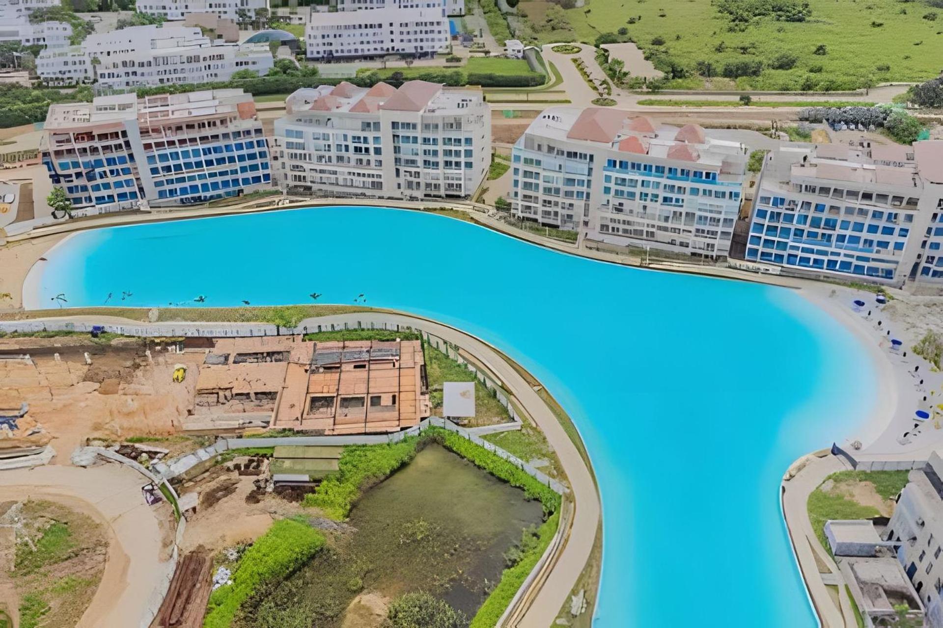 Nuevo, Exclusivo Apto 2BR Laguna Cristalina
