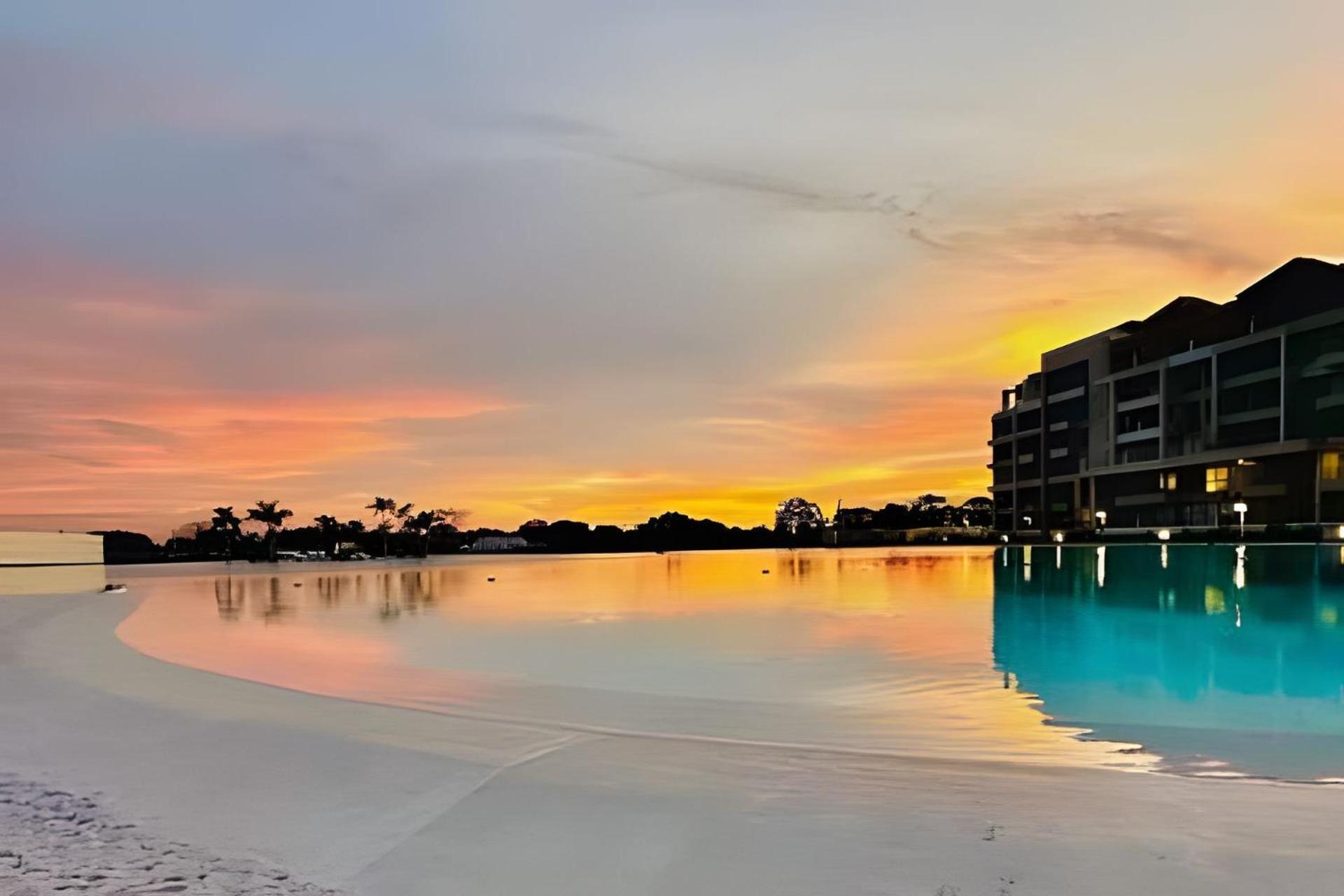 Nuevo, Exclusivo Apto 2BR Laguna Cristalina