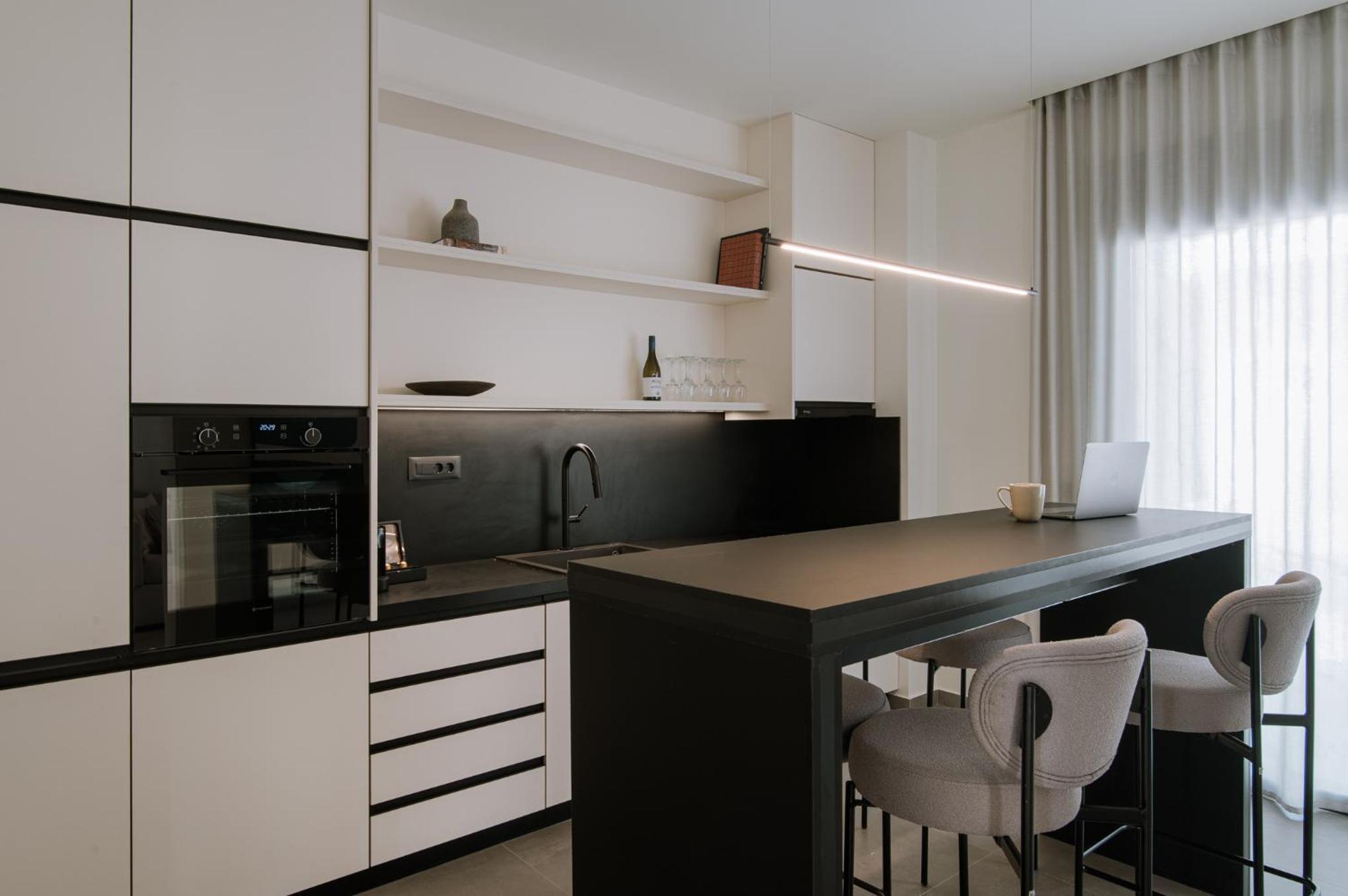 Kleopatra Homes