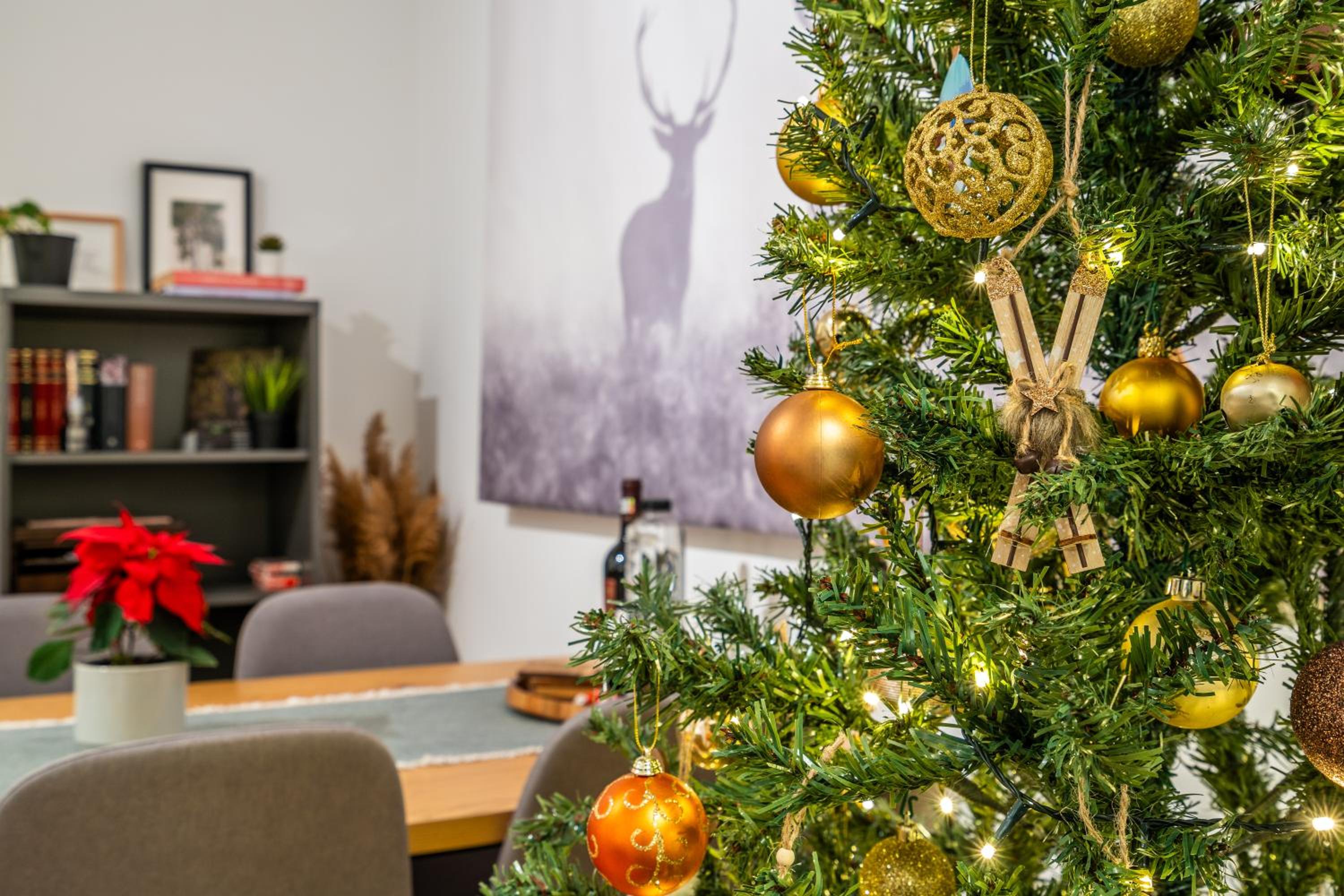 The Cozy Deer Apartment