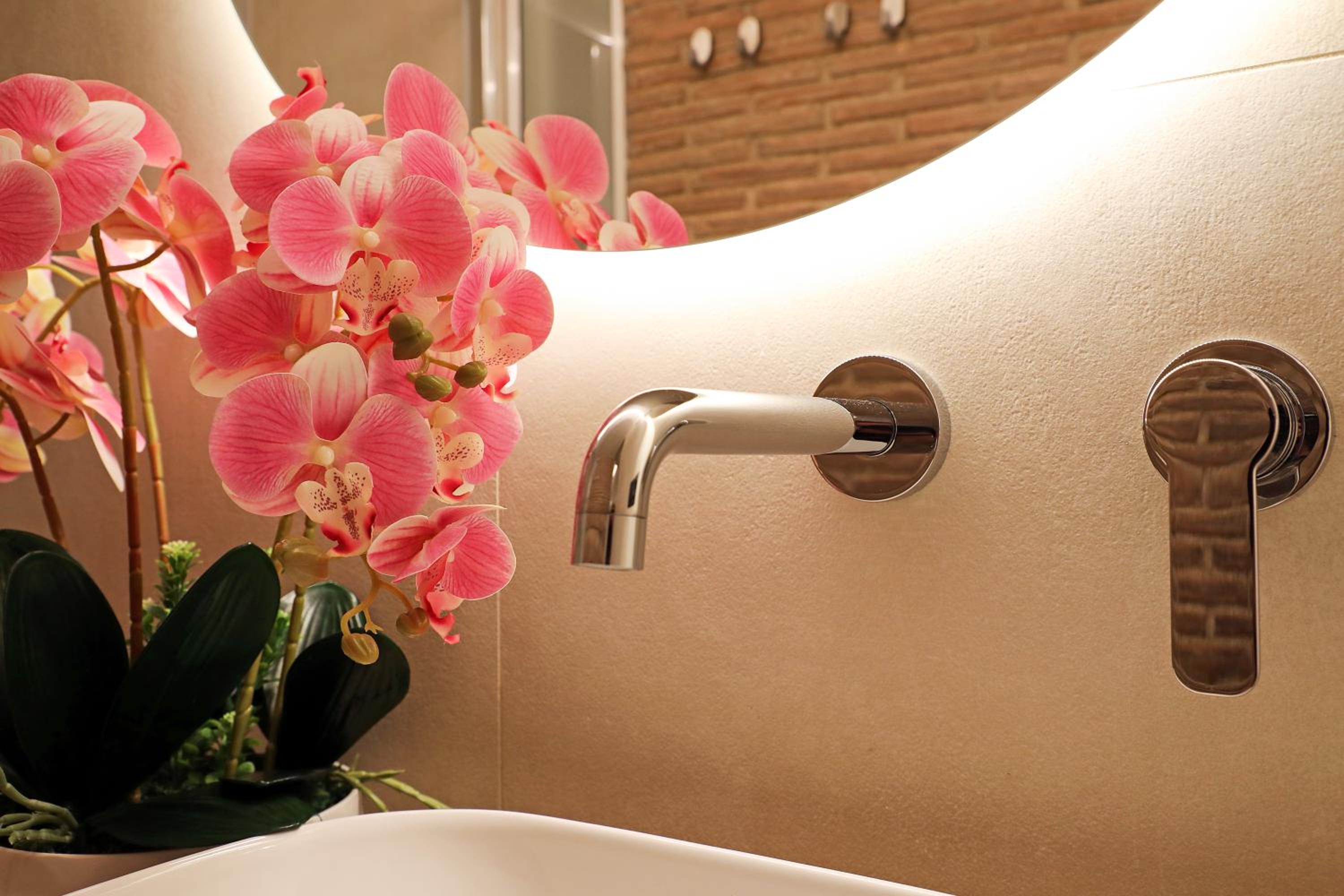 Grand Tour Rome Suites - Liberty Collection