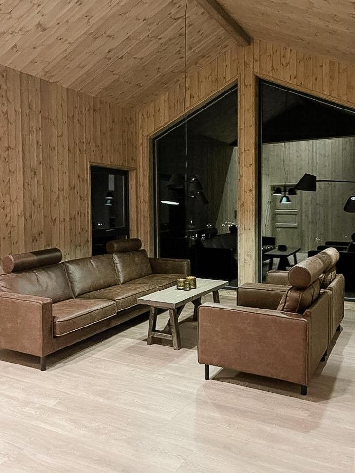 Cabin Embraced By Extrairdinary Nature view 2