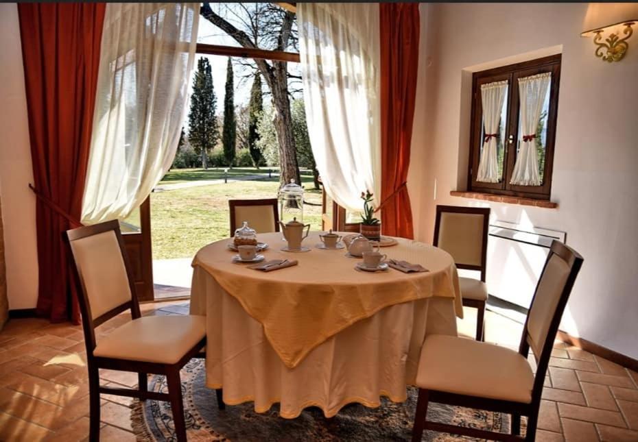 Macchie San Vincenzo - Villa Privata con Piscina e Giardino ad uso esclusivo o camere