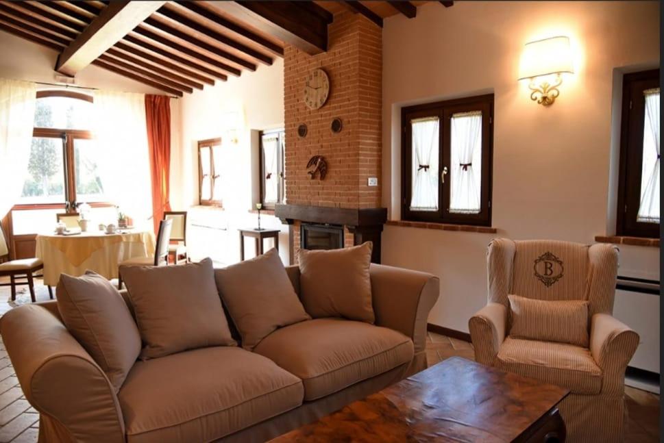 Macchie San Vincenzo - Villa Privata con Piscina e Giardino ad uso esclusivo o camere