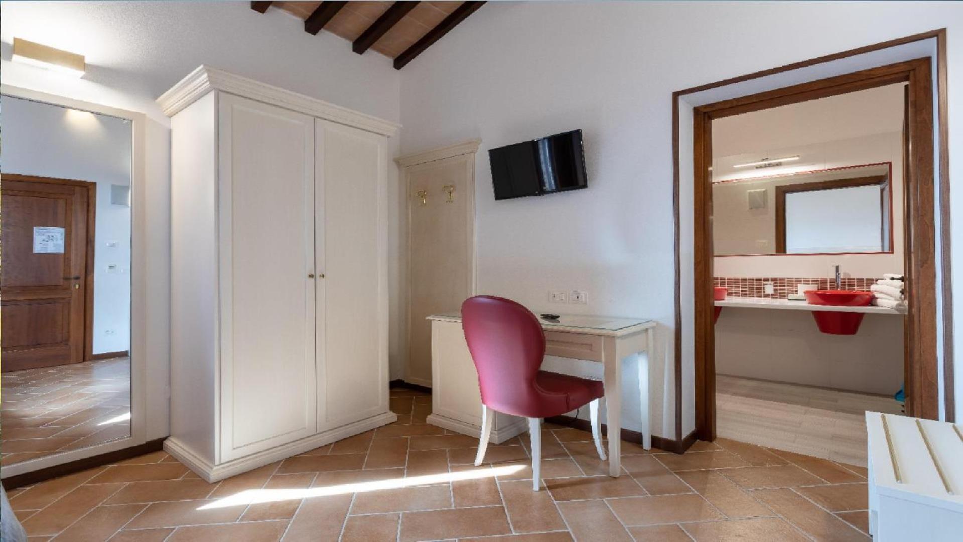 Macchie San Vincenzo - Villa Privata con Piscina e Giardino ad uso esclusivo o camere