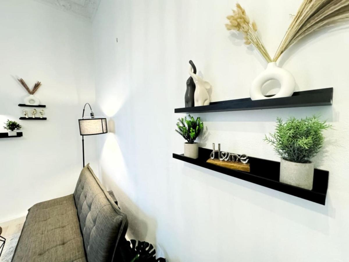HolidayHome Apartments I Luxery Private Room in Heart of Berlin
