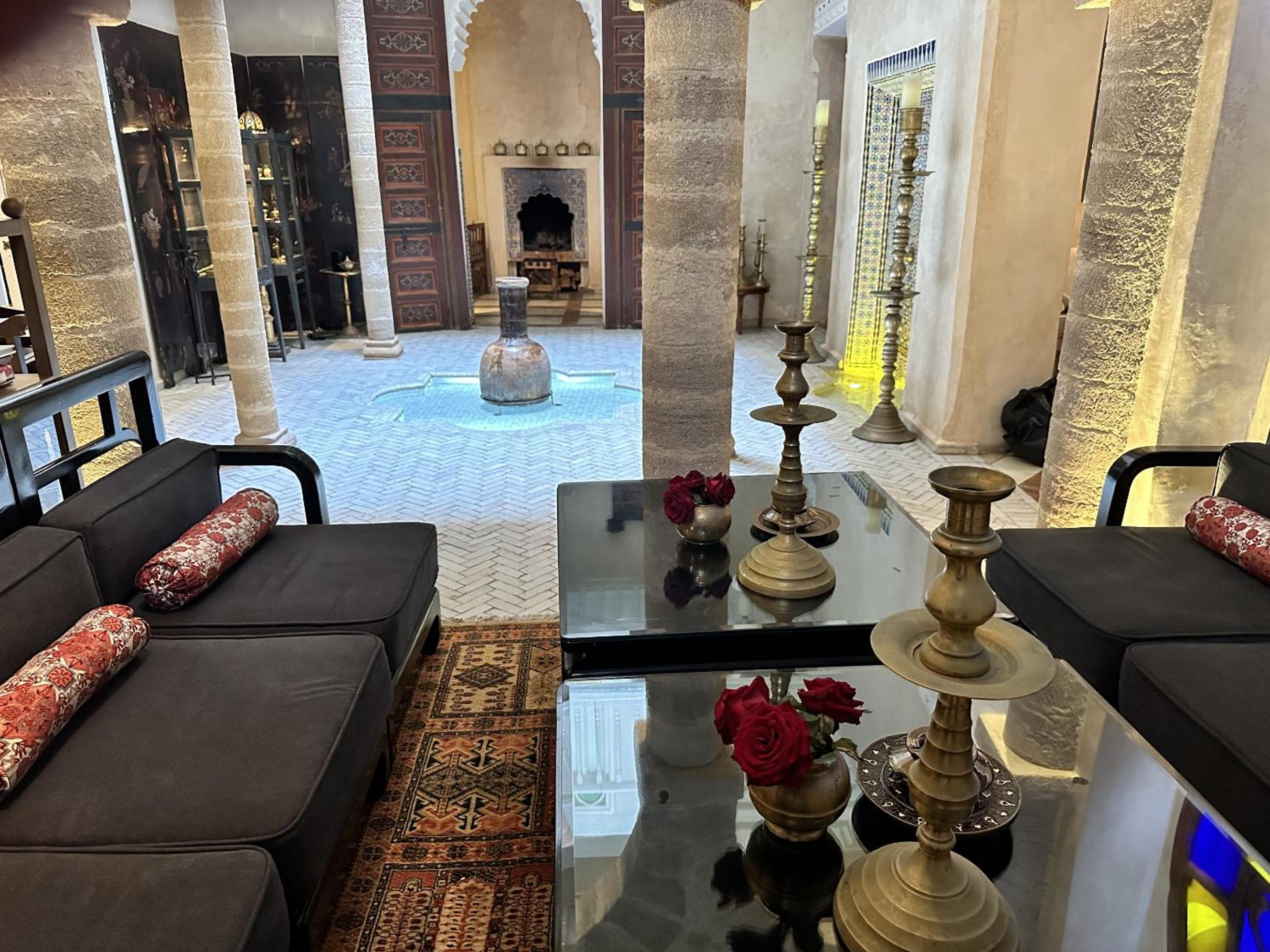 lounge