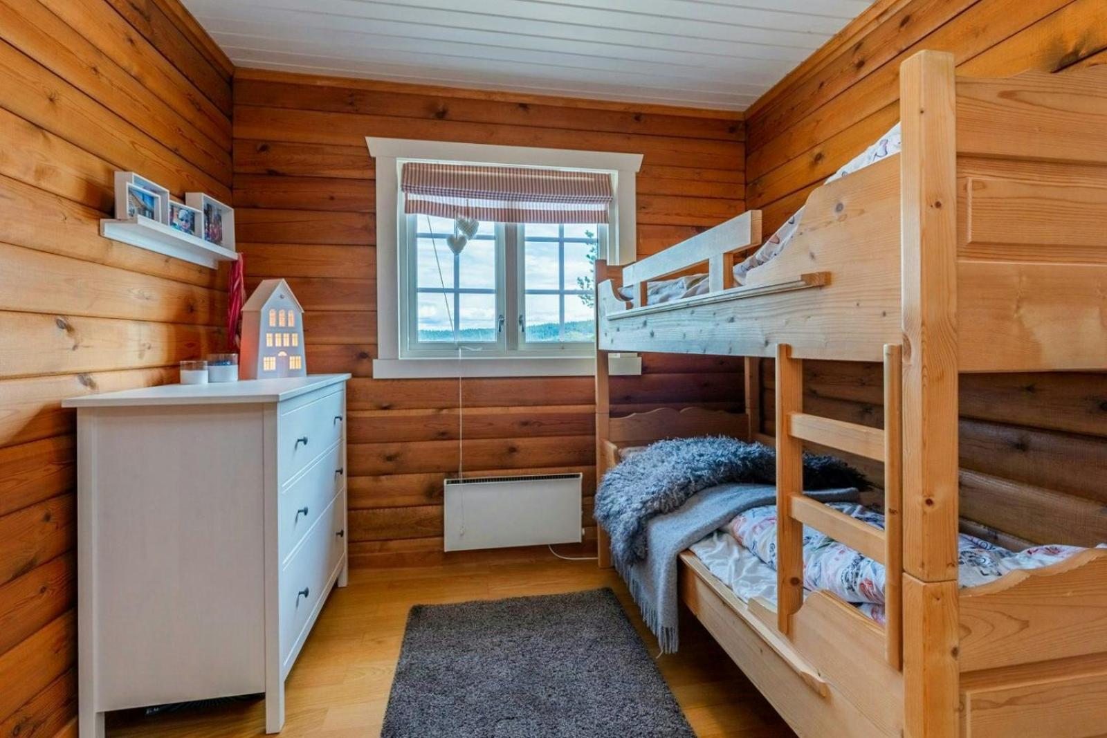 Family Cabin With Mountain View And Ski Trails