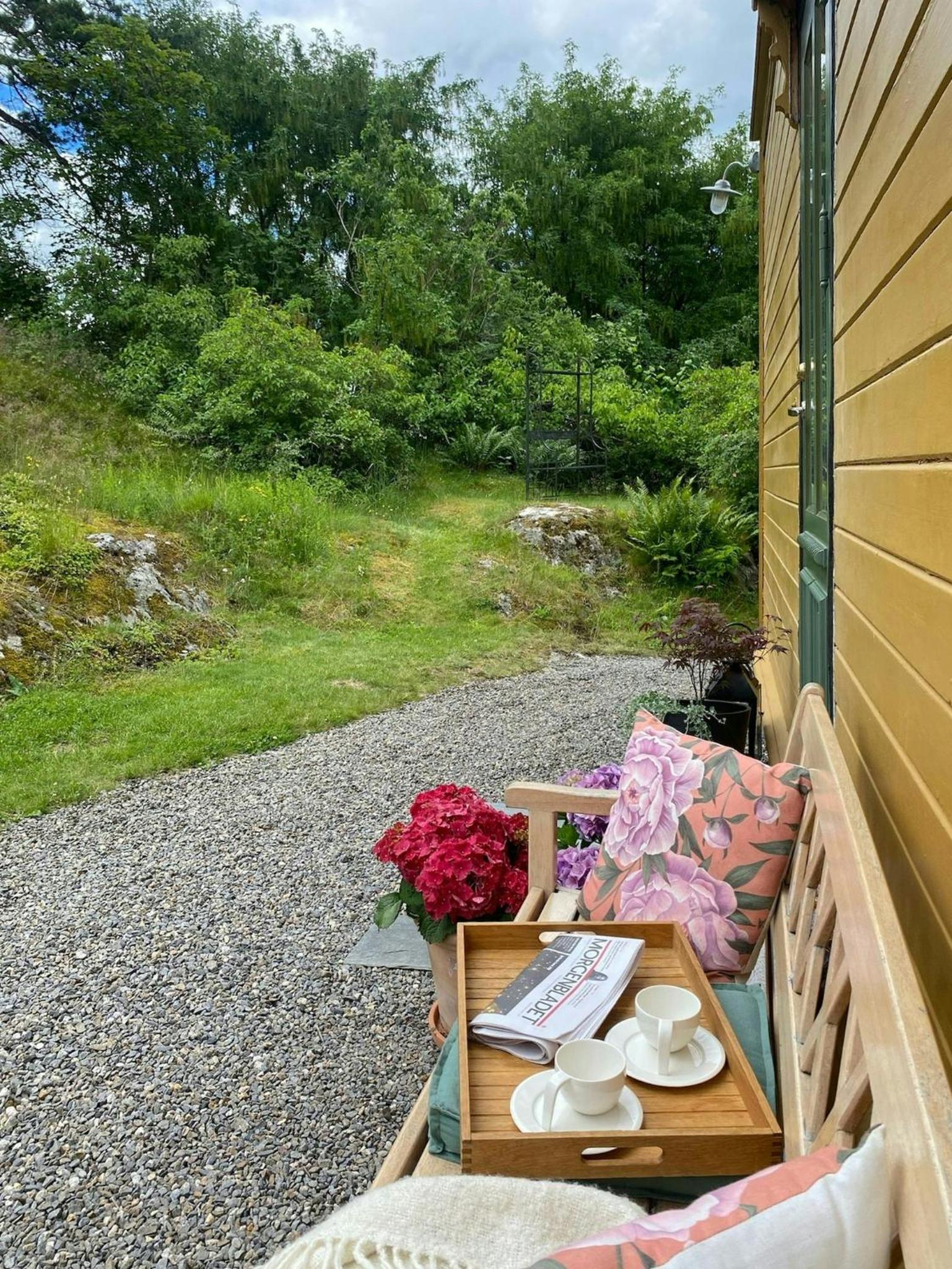 Historical Cabin At Flaskebekk