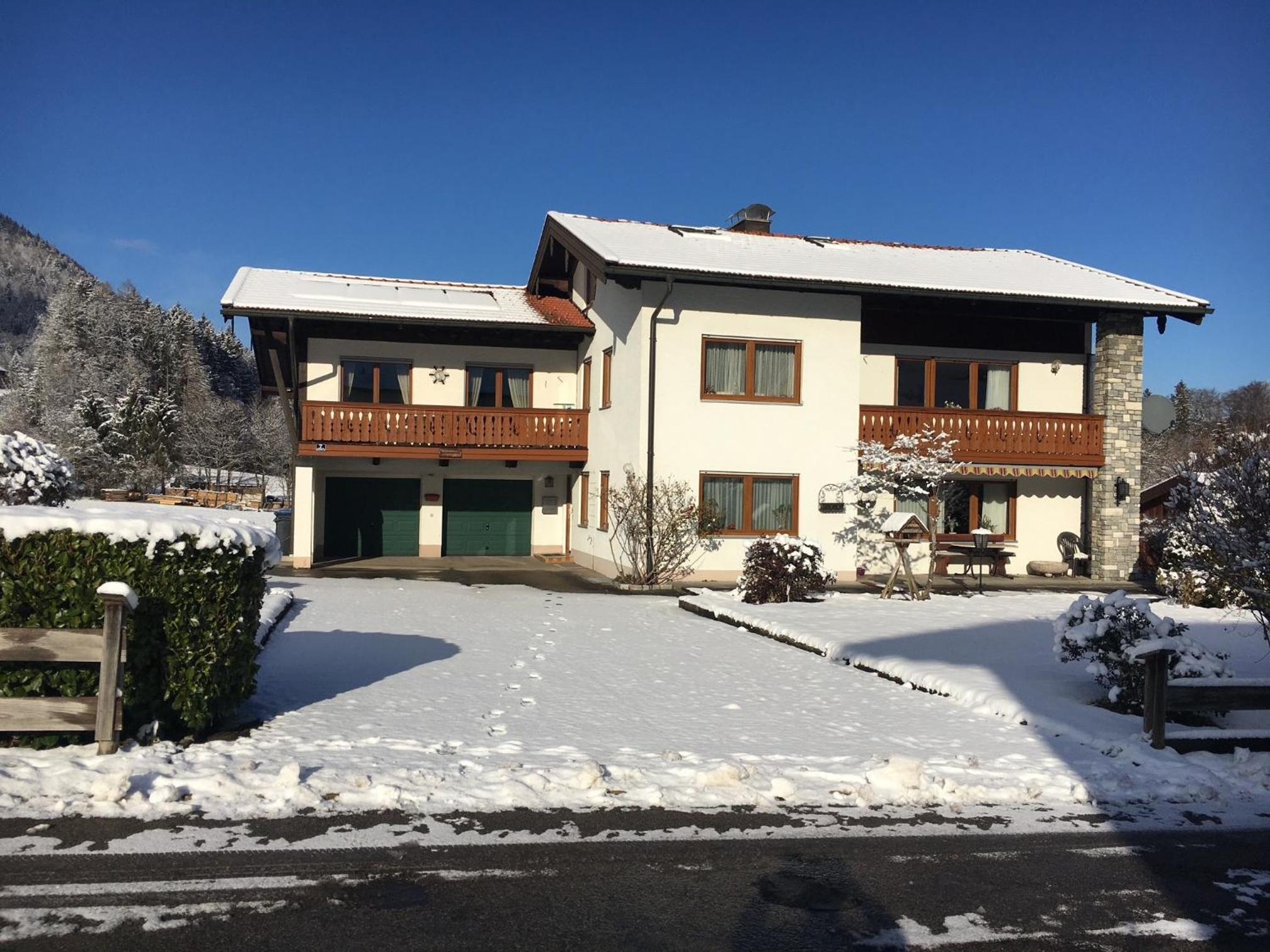 Ferienwohnung Deininger inkl. Chiemgaukarte view 3