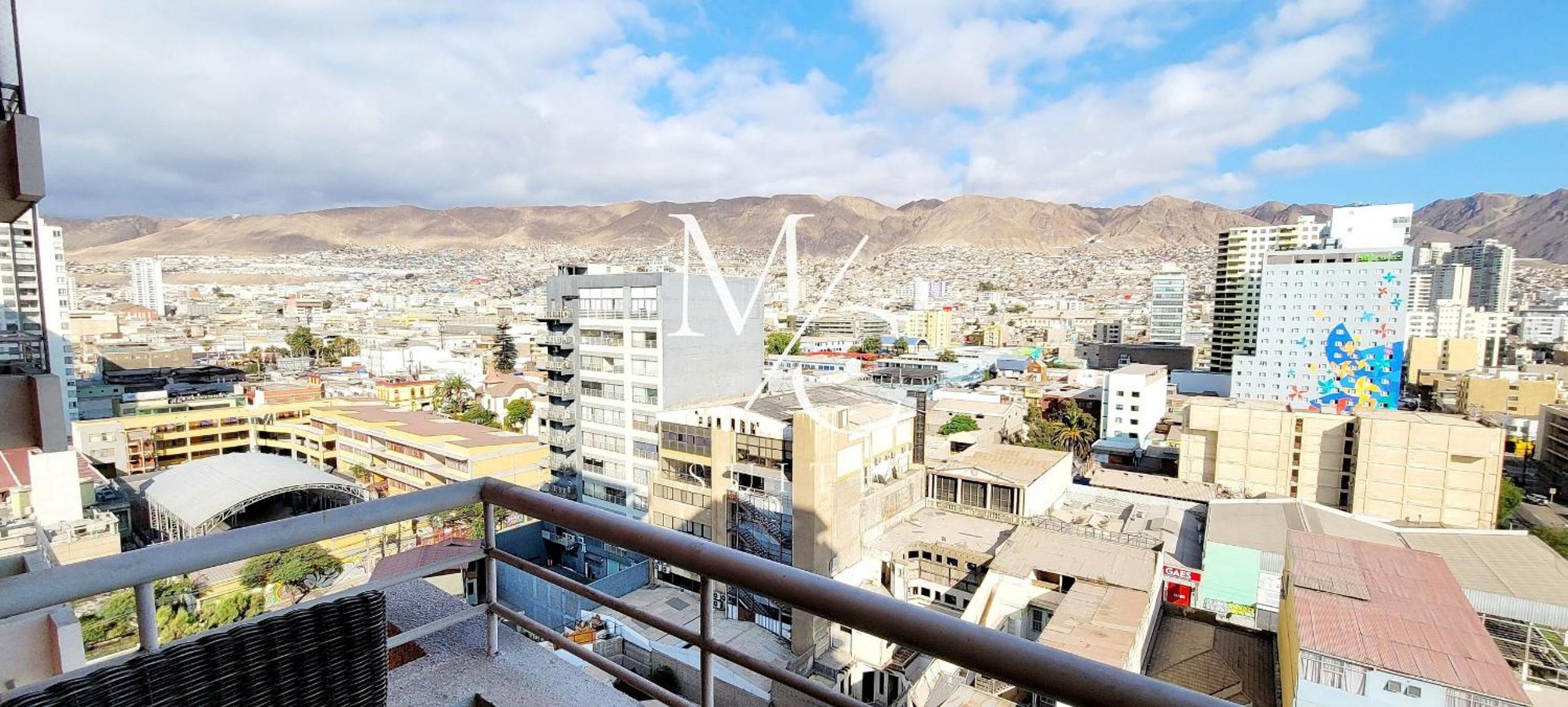 Exclusivo Departamento, piso 14, amplia terraza y vista a la ciudad. Clinica Antofagasta