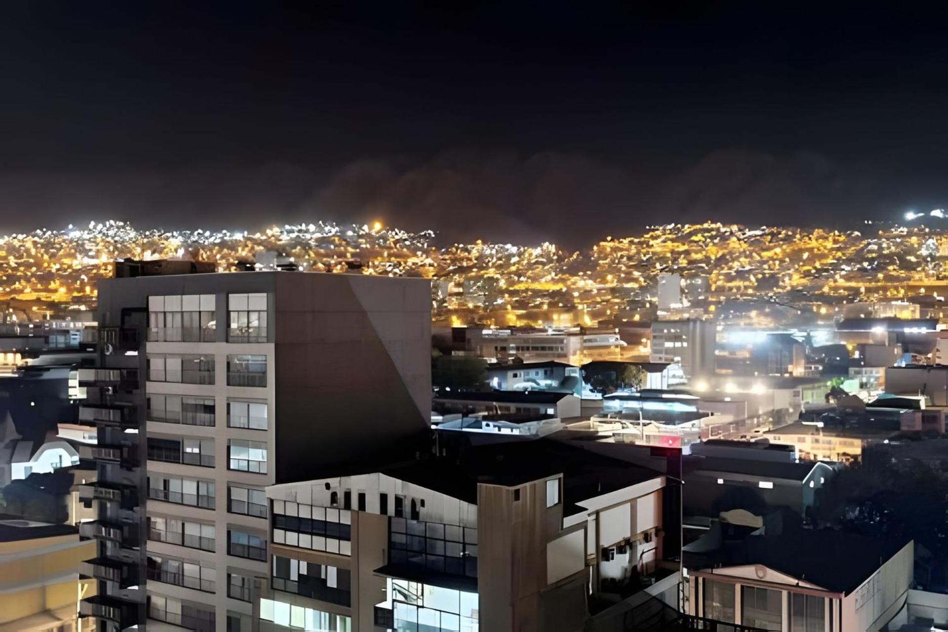 Exclusivo Departamento, piso 14, amplia terraza y vista a la ciudad. Clinica Antofagasta