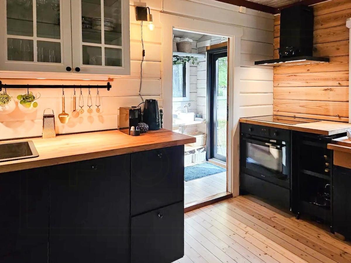 Log Cabin With Views Of Mjøsa Lake view 4