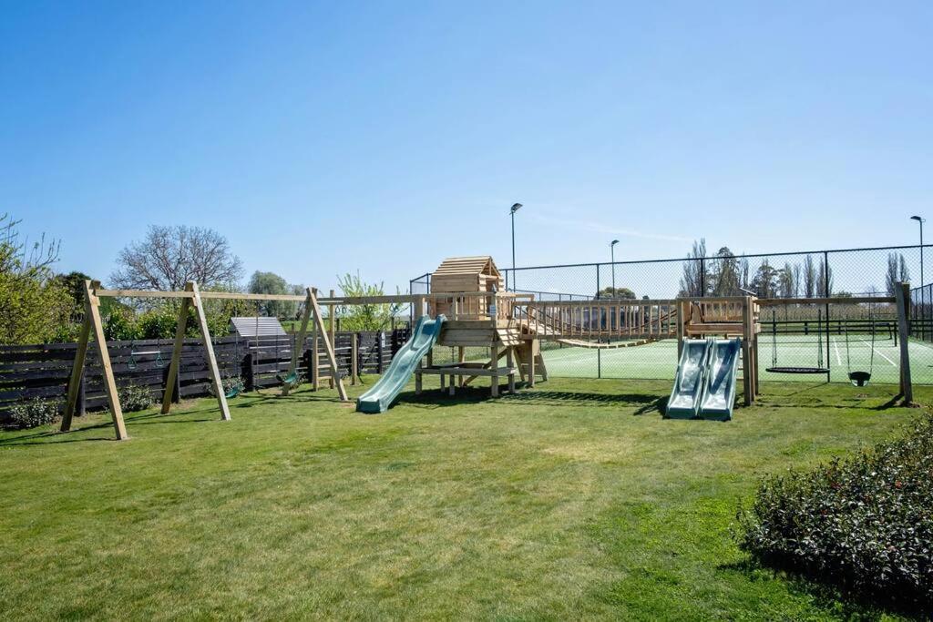 Lawn Road Retreat view 4